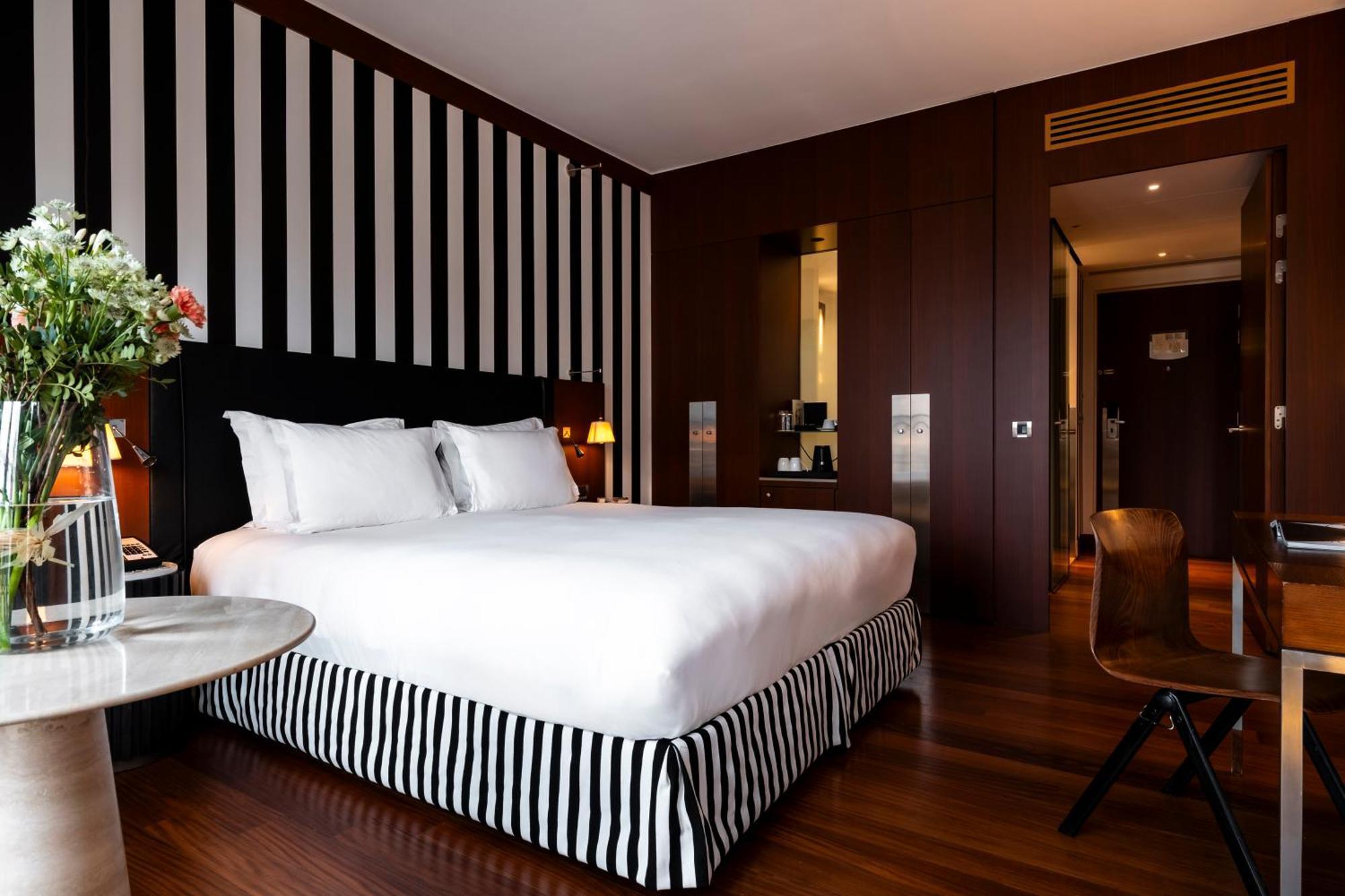 Radisson Blu Champs-elysées, 5* Parigi