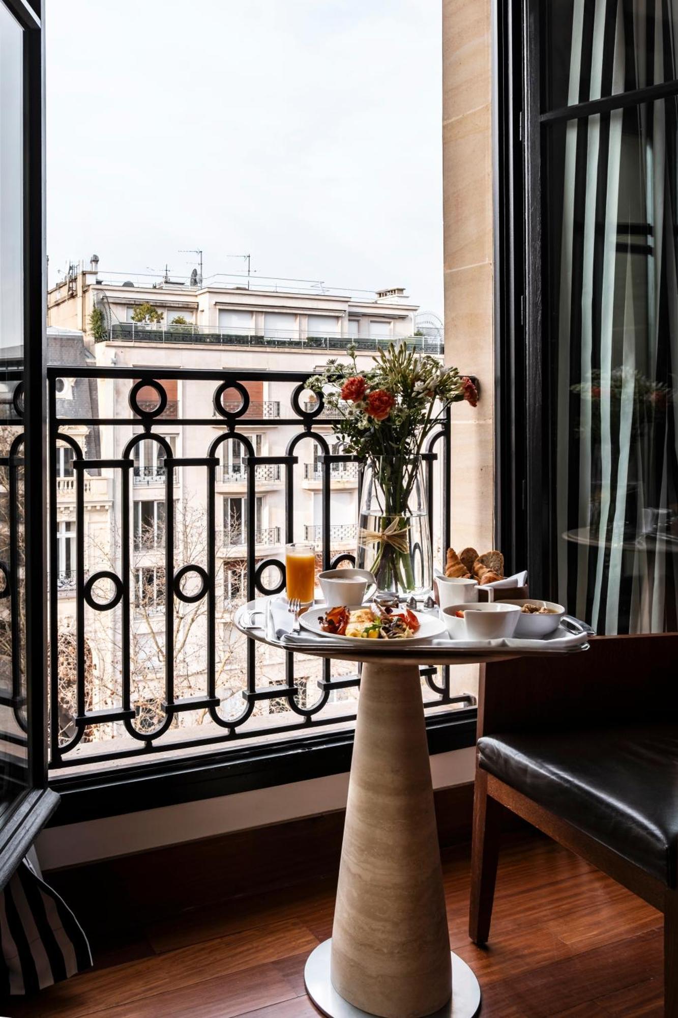 Radisson Blu Champs-elysées, Parigi