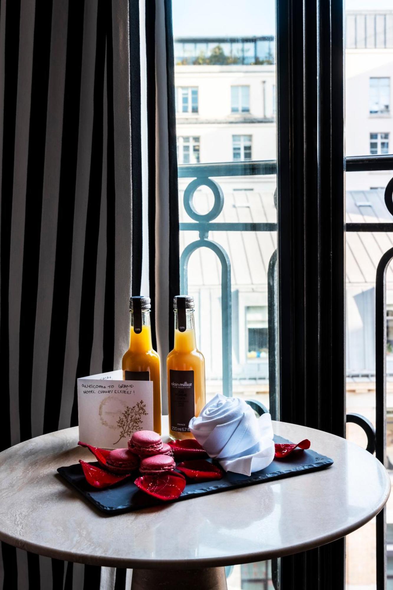 Radisson Blu Champs-elysées, Hotel Parigi