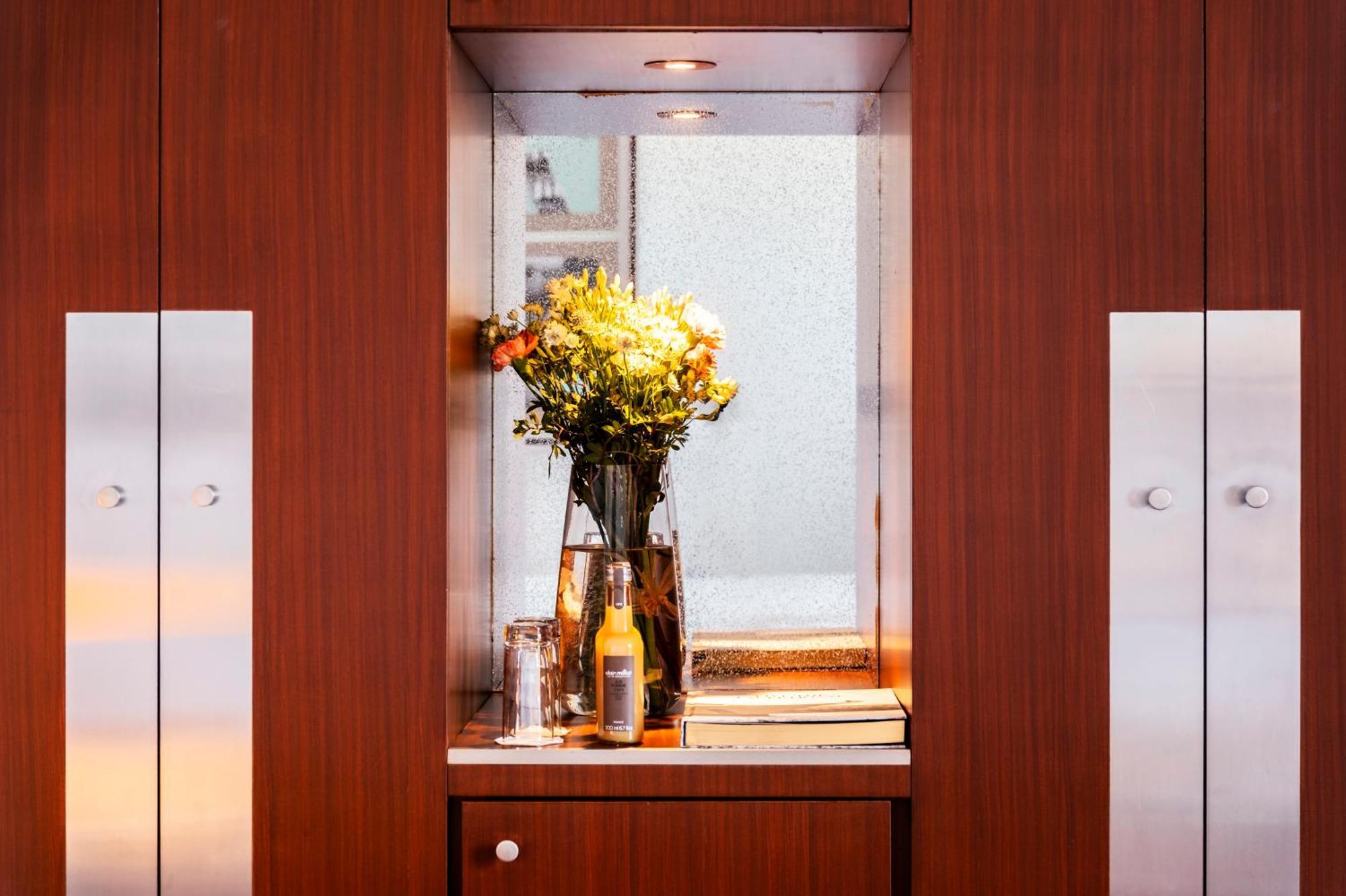 Hotel Radisson Blu Champs-elysées, Parigi