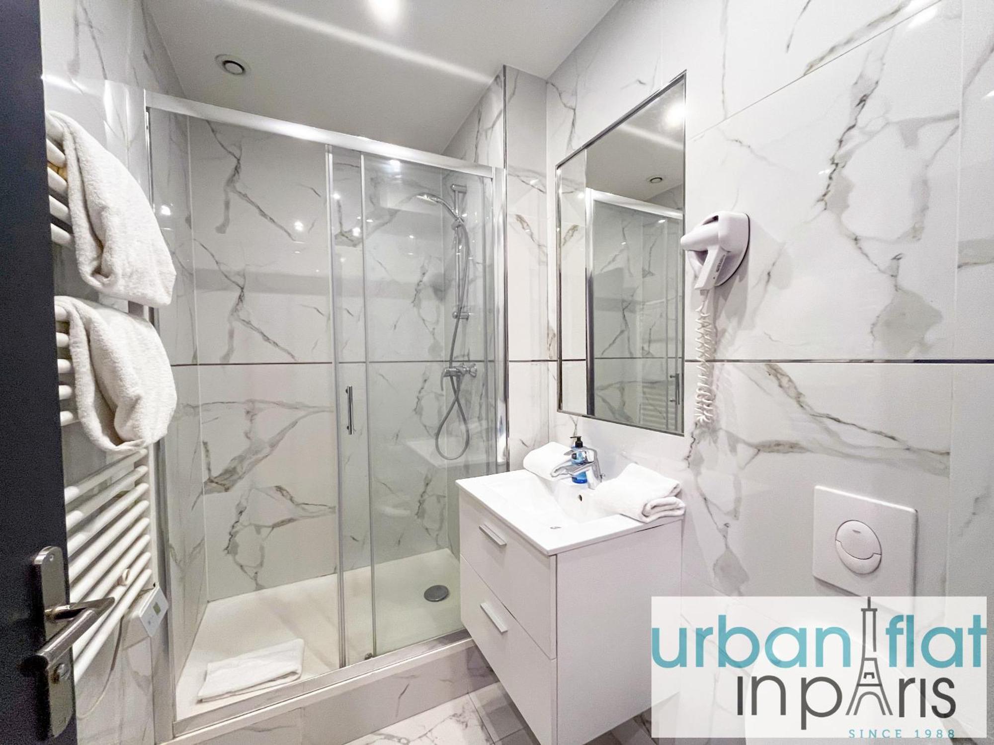 81 - Luxe Sebastopol * Parigi