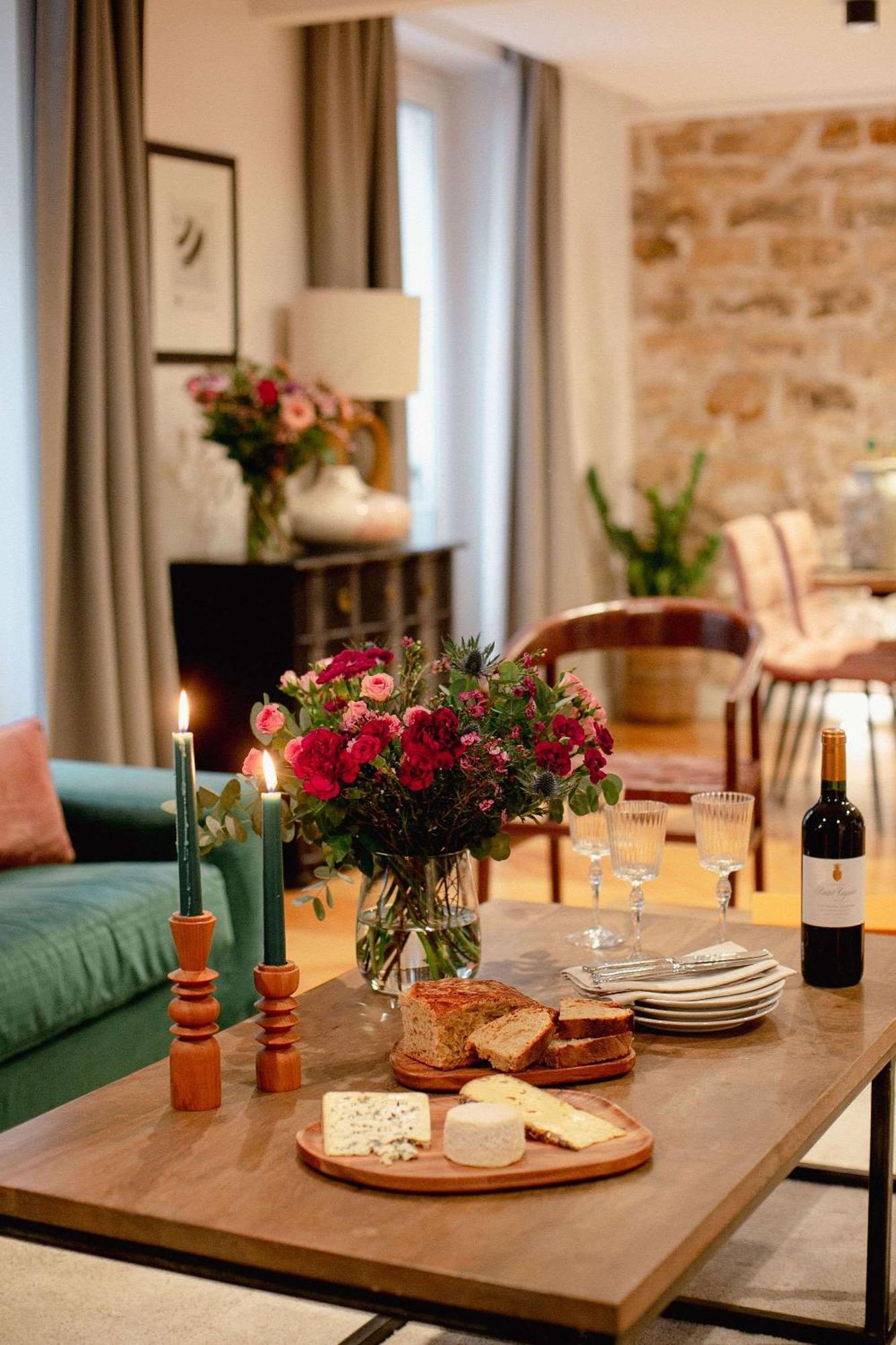 Marais - My Showroom
