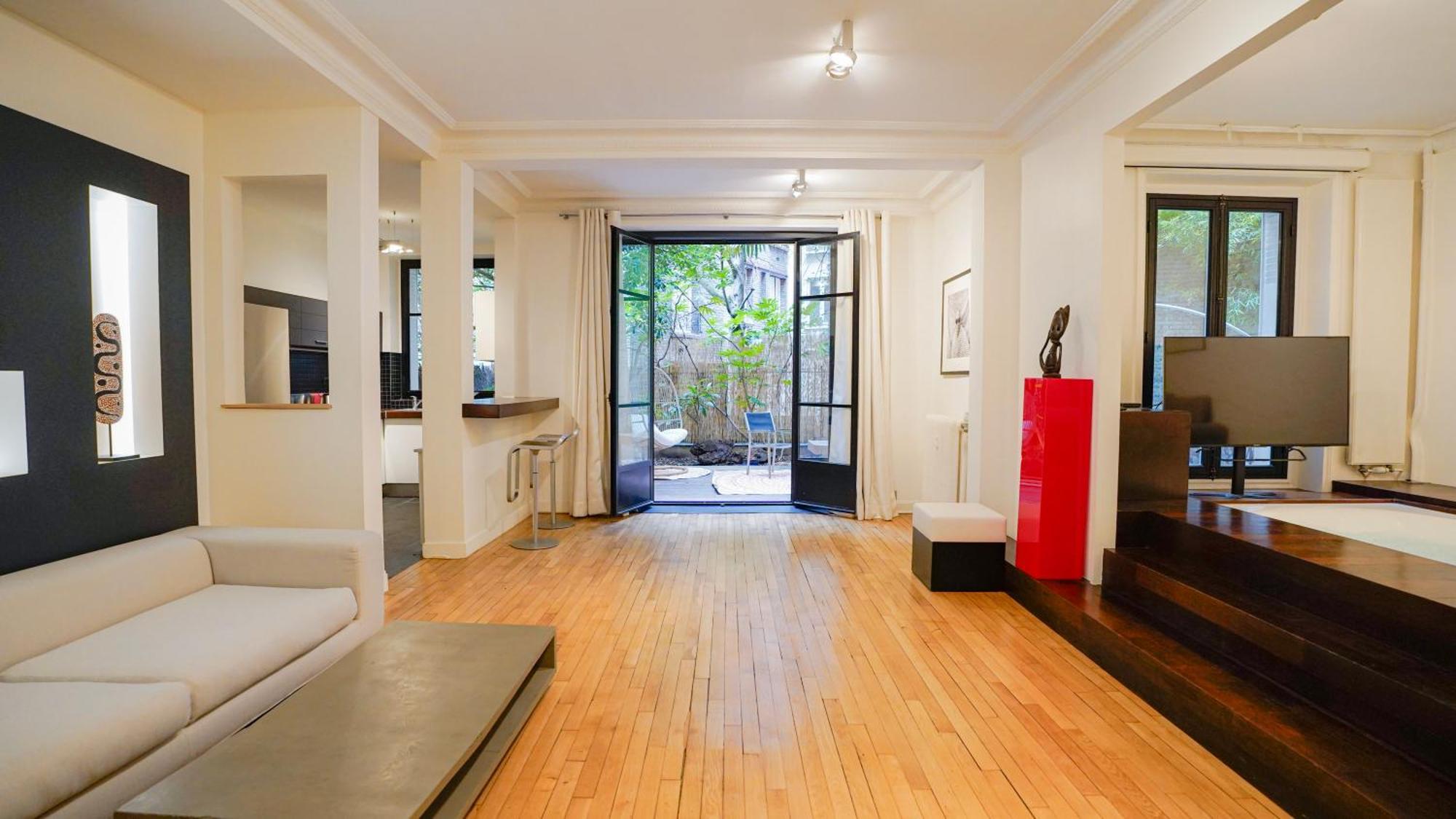 Appartamento Luxury Jungle Loft With Private Garden, Jacuzzi & Hammam