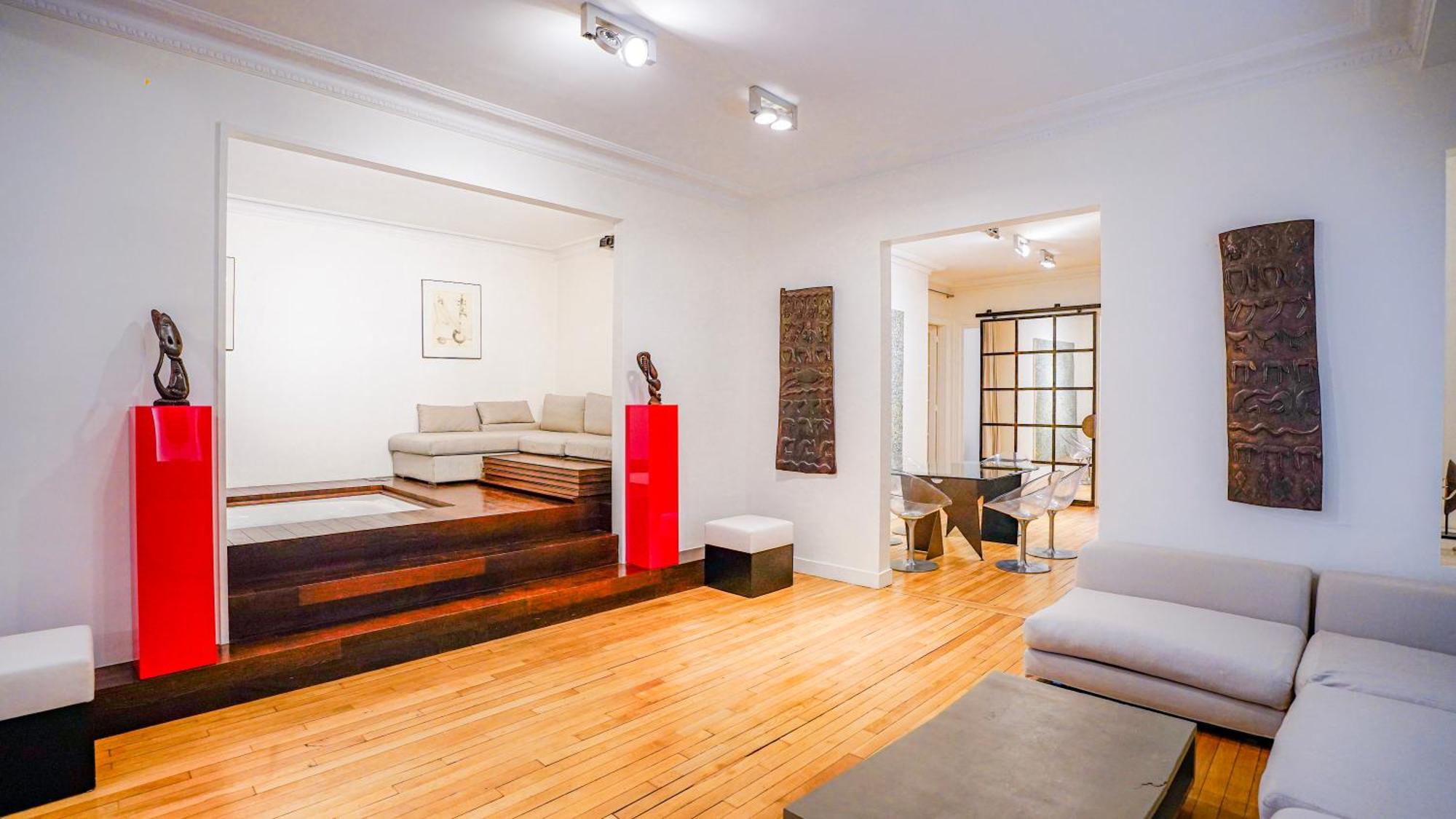 Appartamento Luxury Jungle Loft With Private Garden, Jacuzzi & Hammam *
