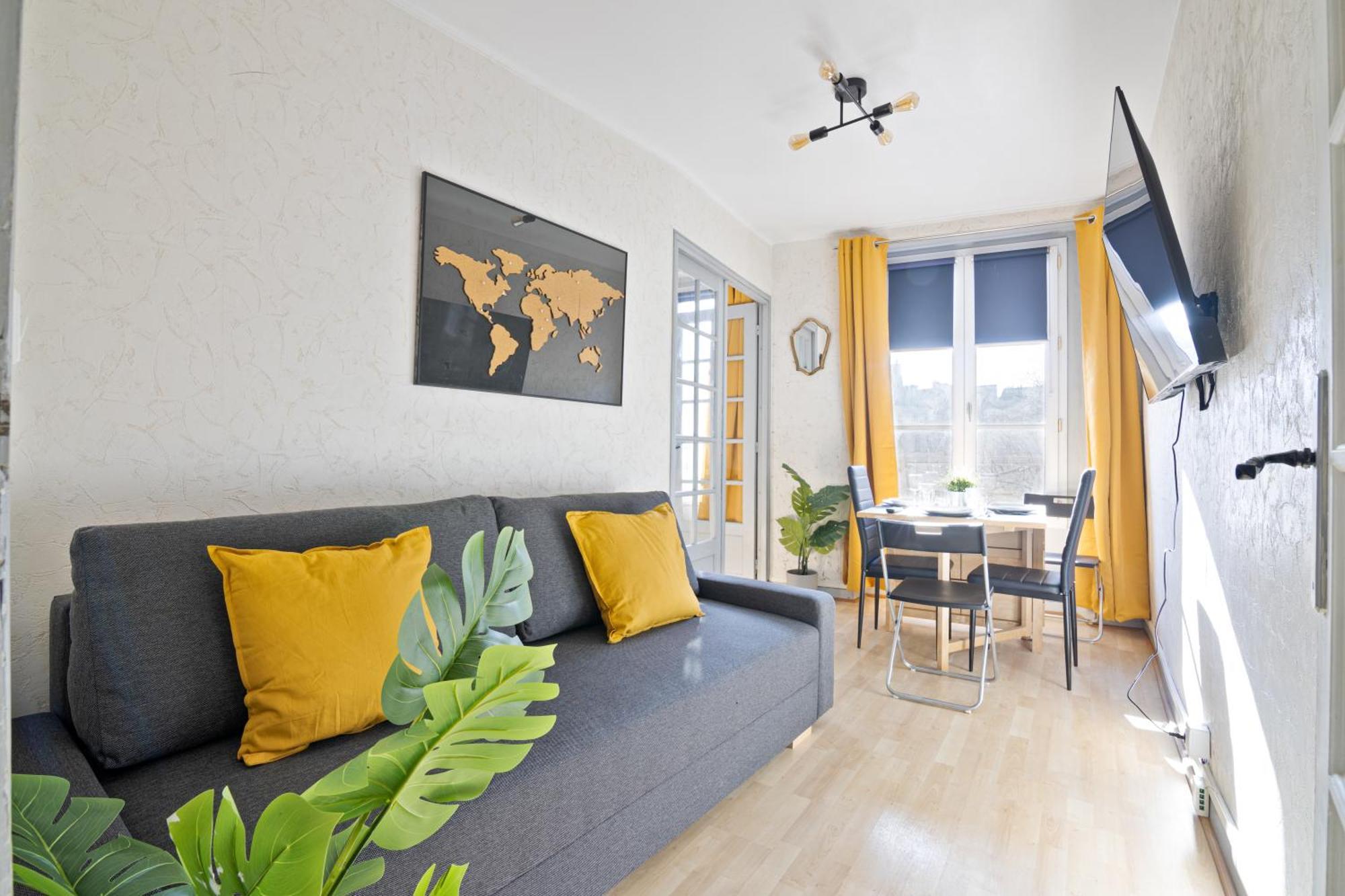 Superb Quartier Les Marais Apartment