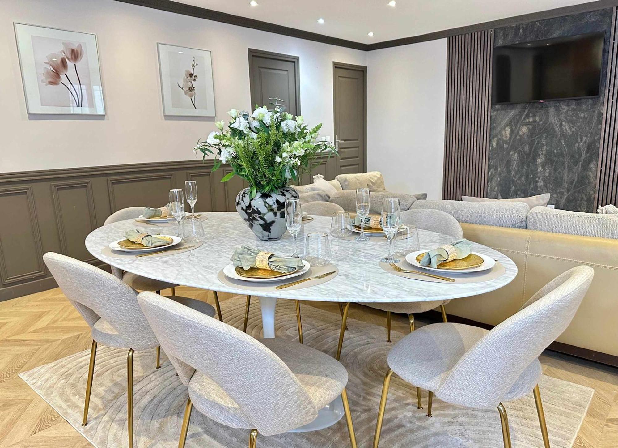 Luxury Family Getaway Near Place Vendome * Parigi