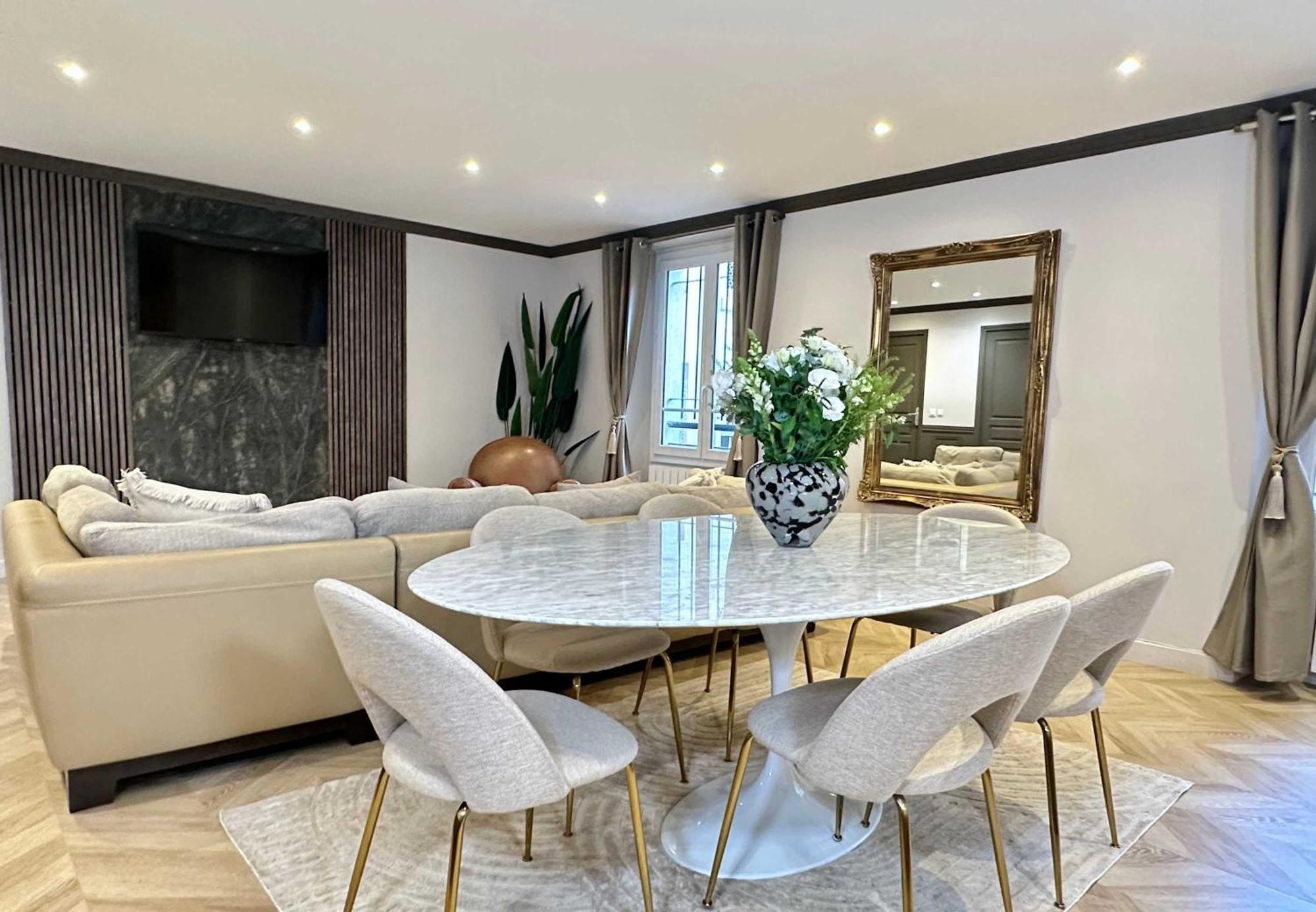 Luxury Family Getaway Near Place Vendome Appartamento Parigi