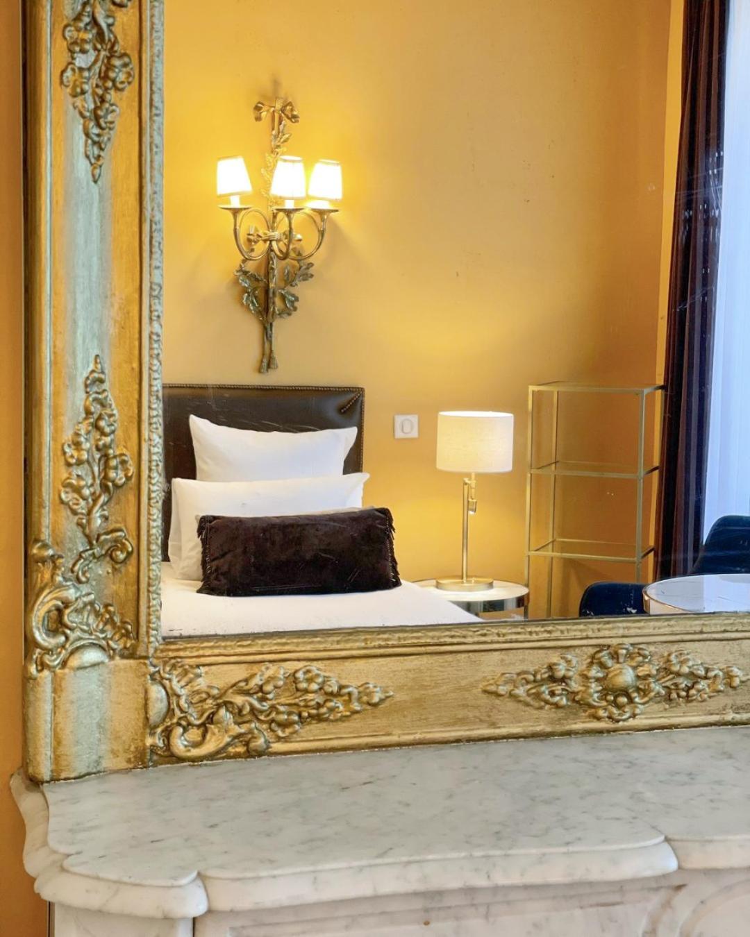 Des Deux Continents 3* Paris