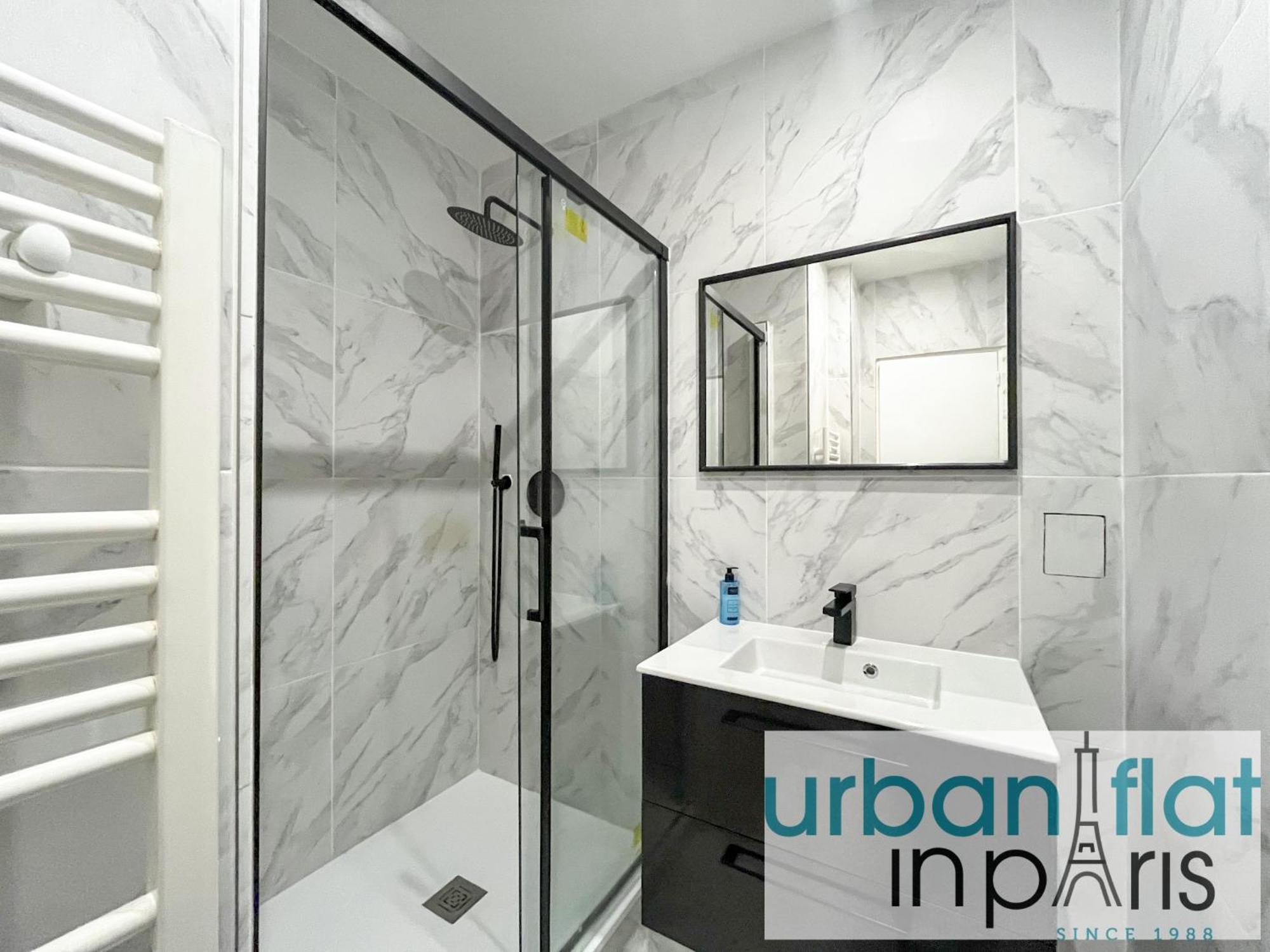 Apartment Urban Flat 67 - Spacious Parisian Flat In *