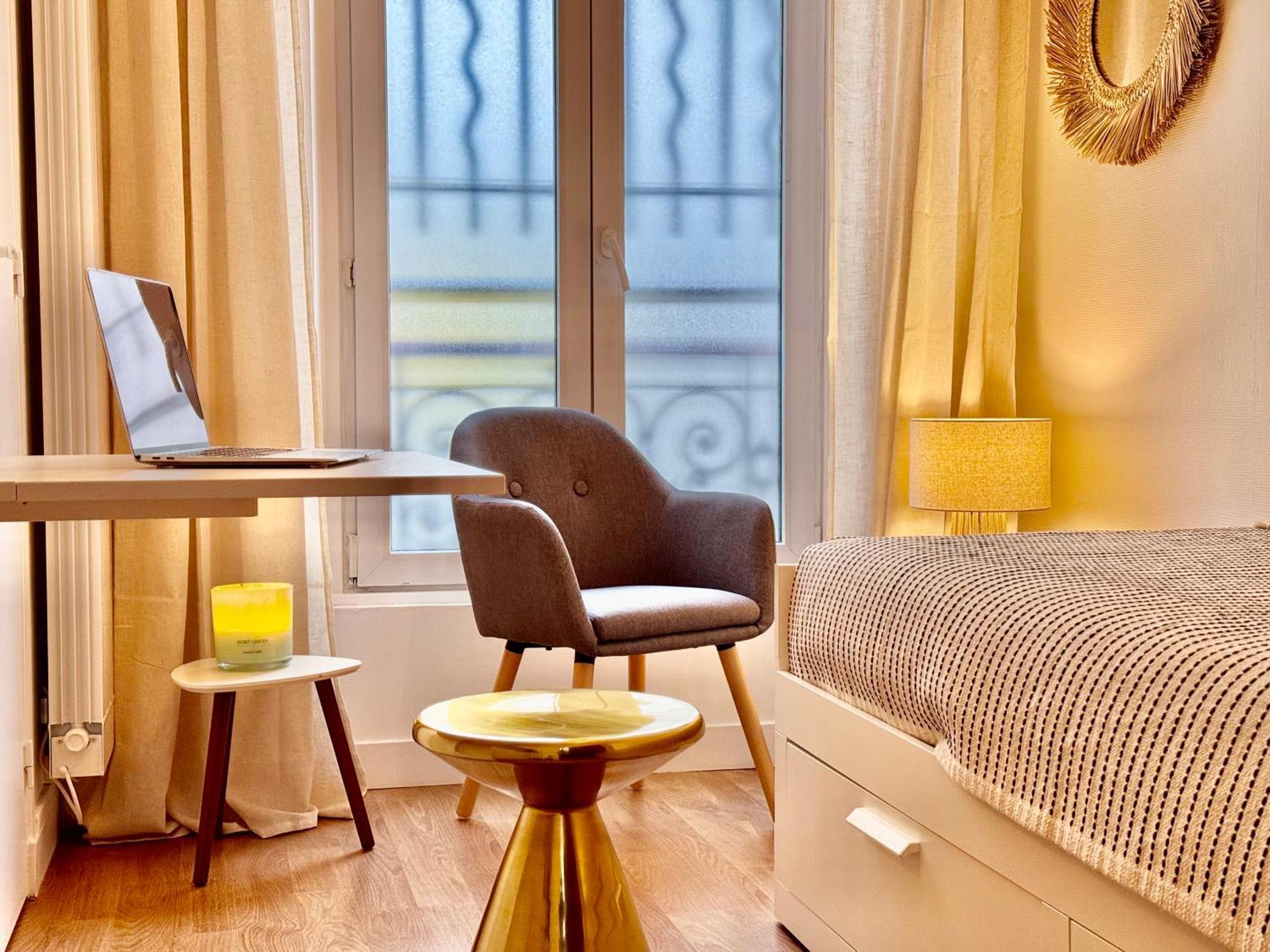 Petit * Parigi