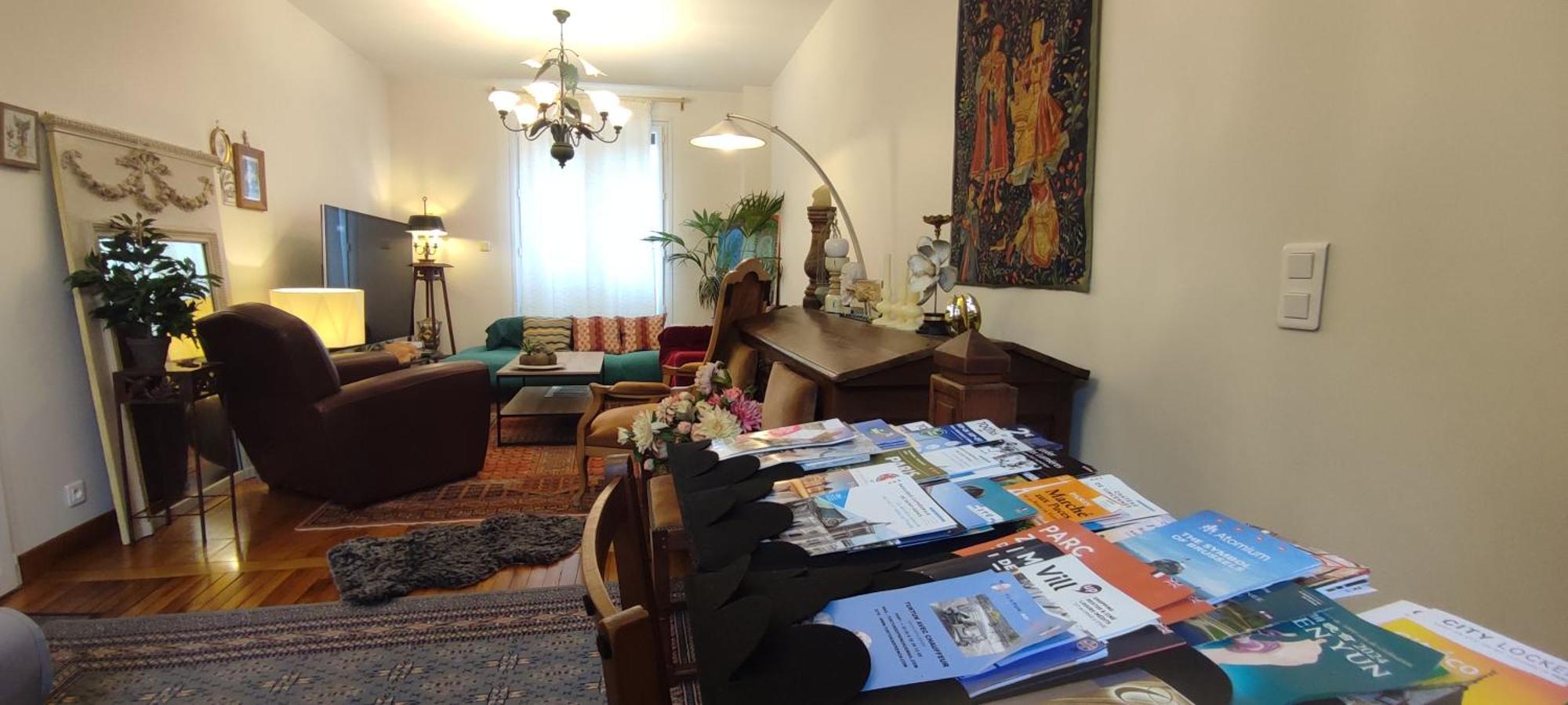Authentic House 2 Maisons 1 Ideale Pour Groupes, Capacite 30 Personnes * Parigi