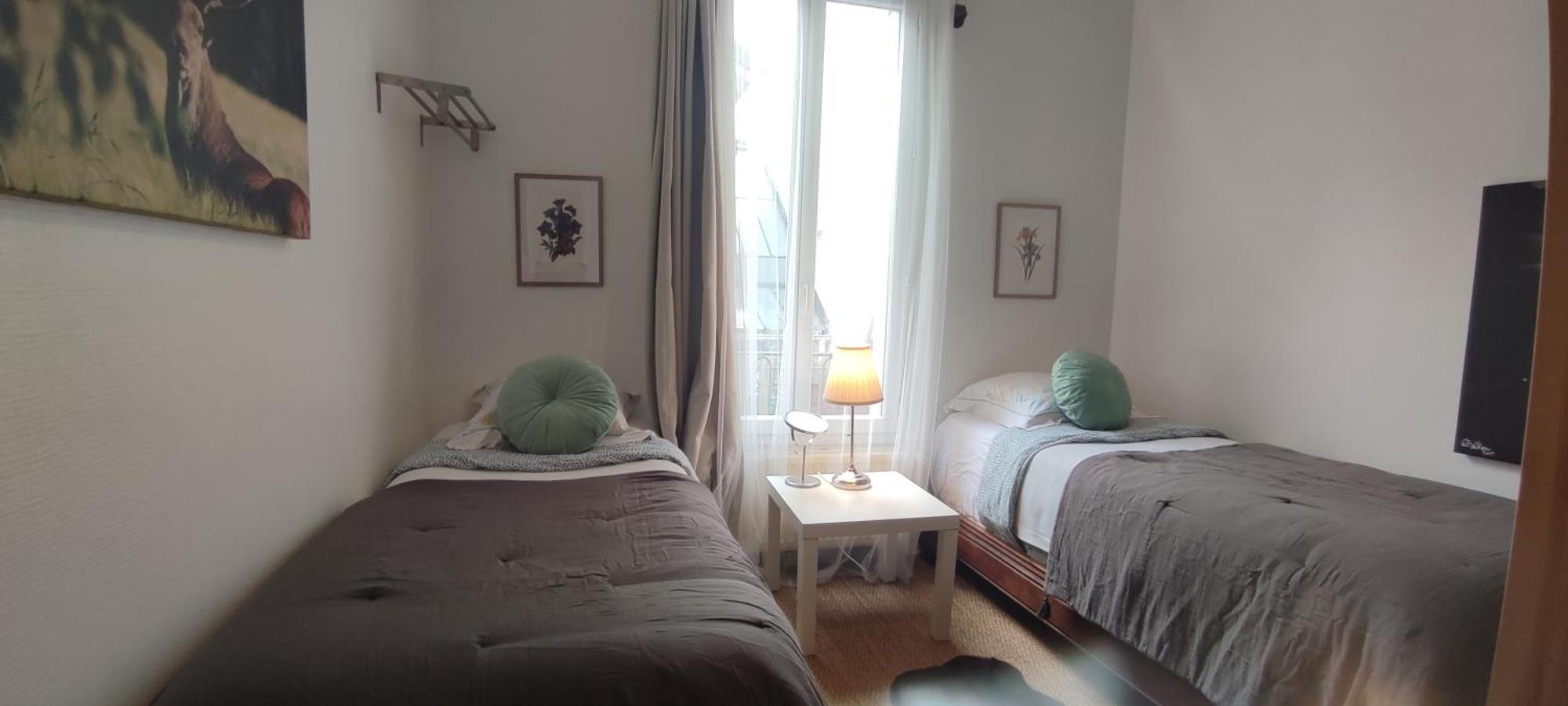 Casa vacanze Authentic House 2 Maisons 1 Ideale Pour Groupes, Capacite 30 Personnes Parigi