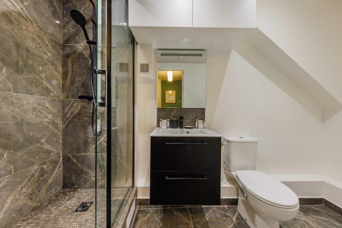 3 Min From Haussmann, Sleeps 6 , 2bdr * Parigi