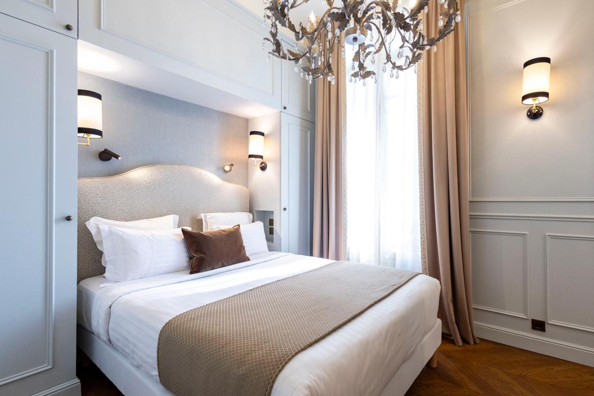 Foch Paris