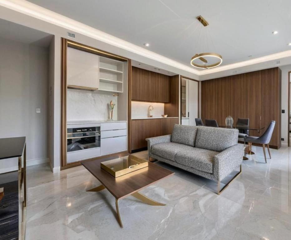 Luxe On The Champs-elysees Appartamento *