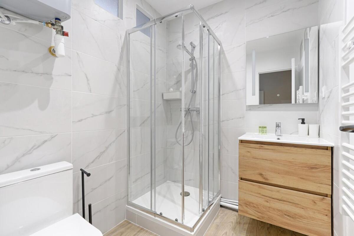 Charming Near Nation Appartamento Parigi
