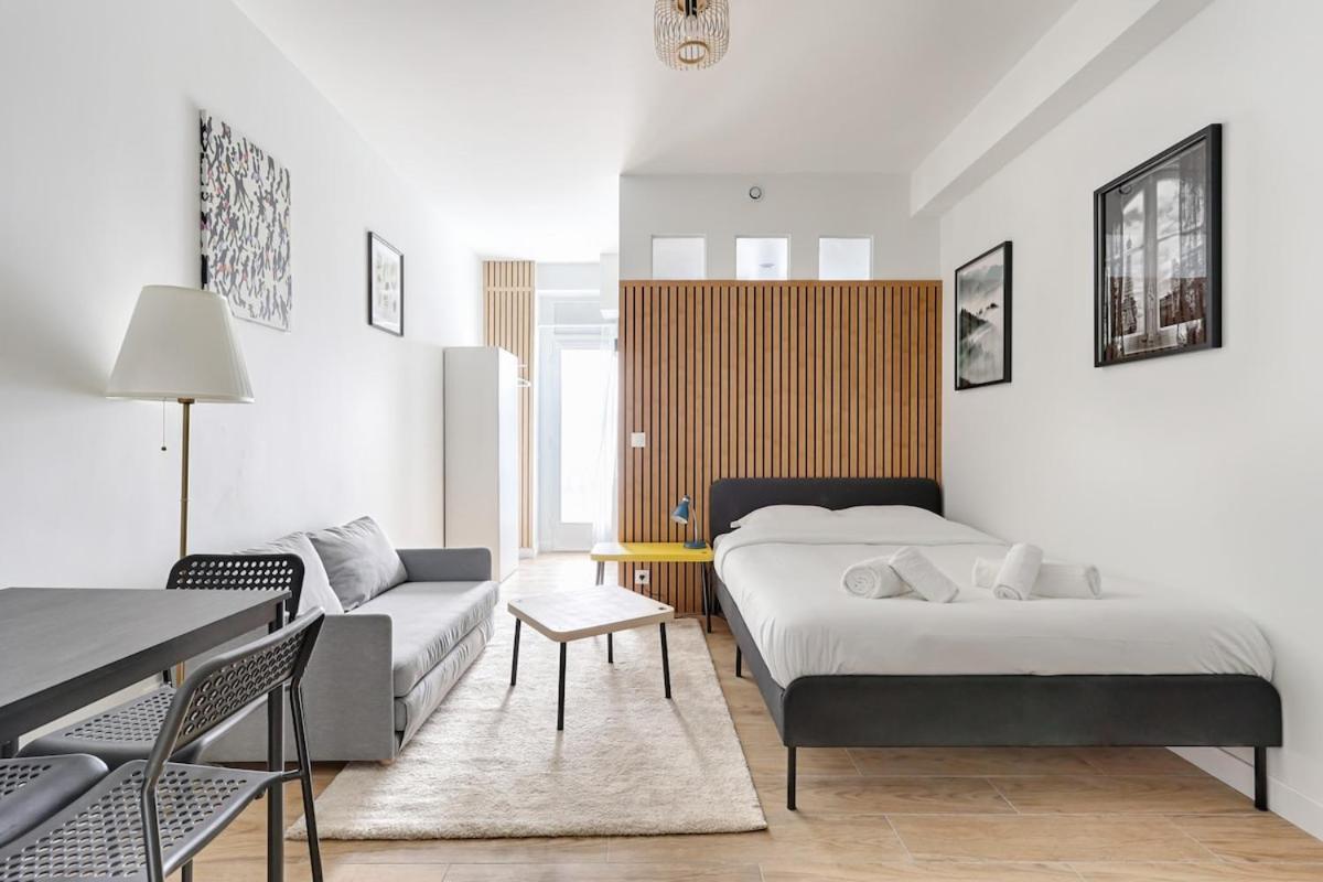 Appartamento Charming Near Nation Parigi