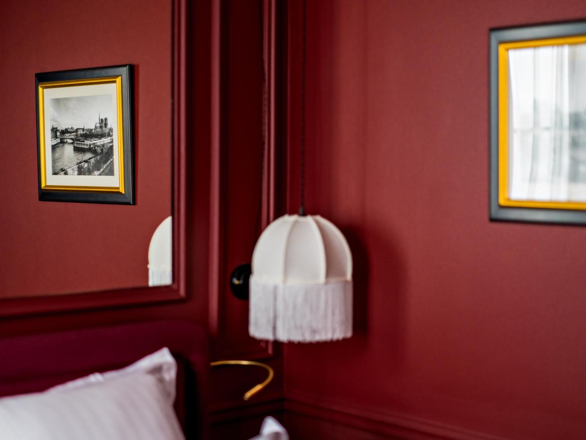 Duquesne Eiffel Hotel