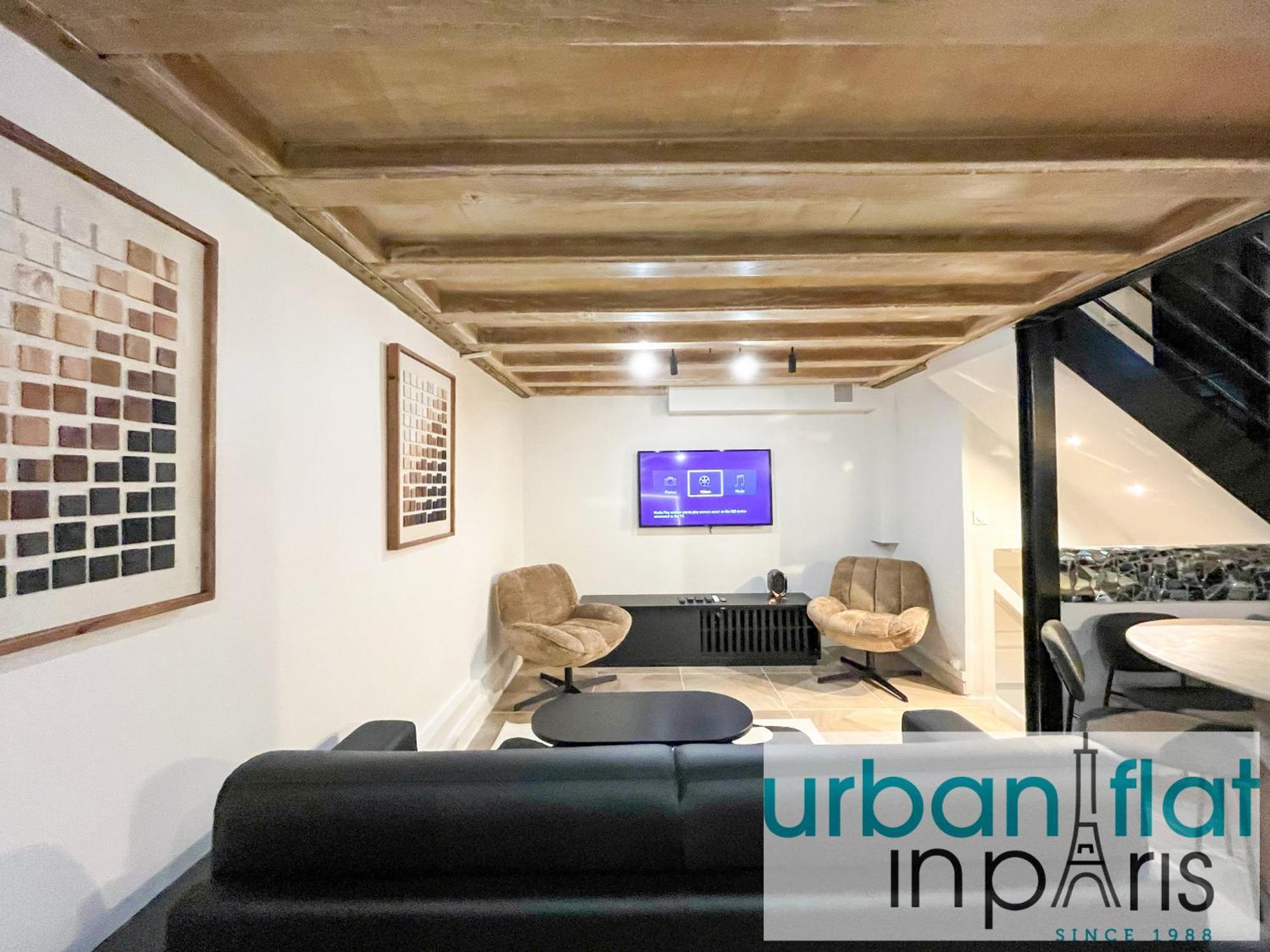 Appartamento Urban Flat 09 - Stylish Triplex Champs-elysees
