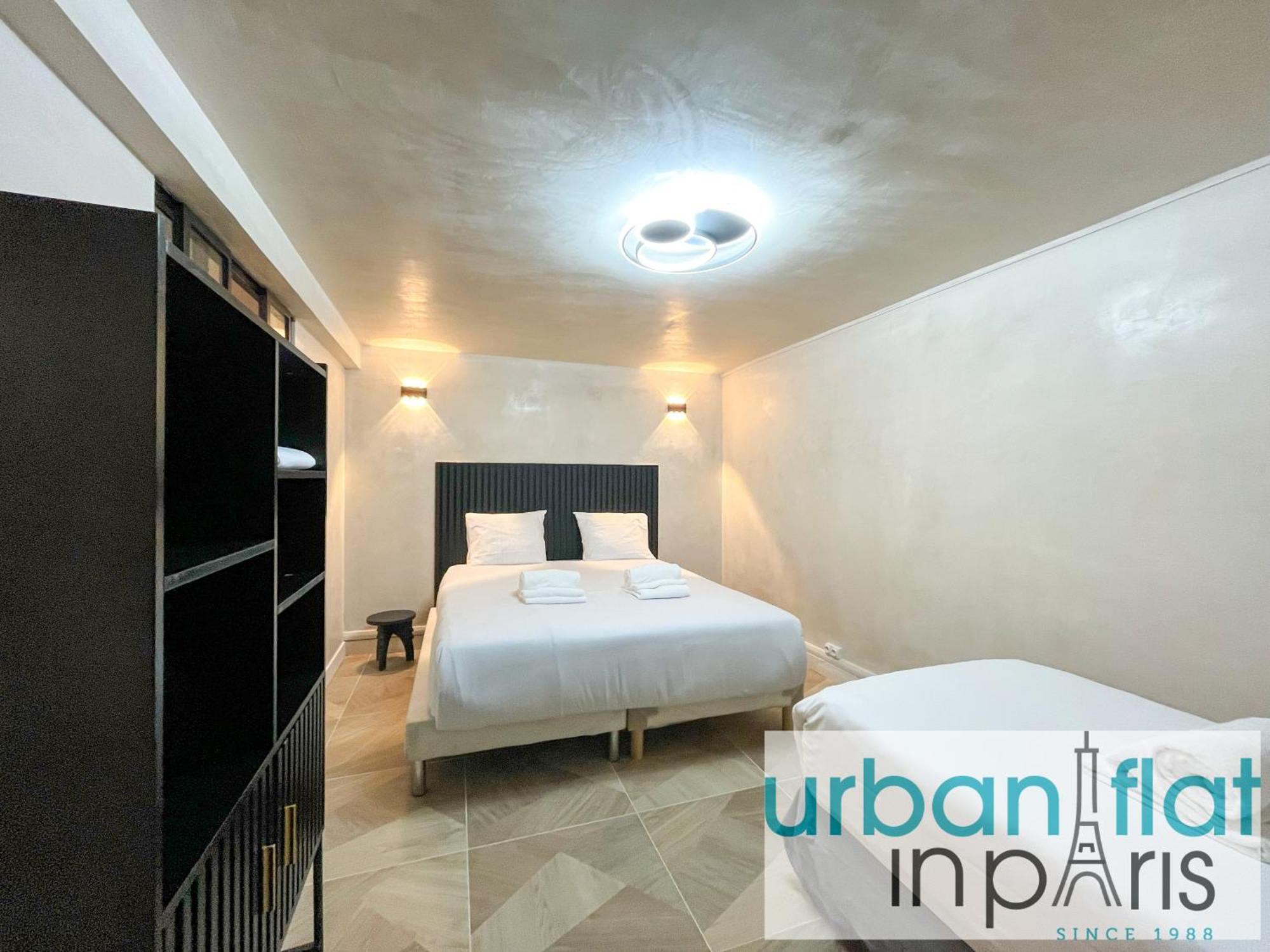 Appartamento Urban Flat 09 - Stylish Triplex Champs-elysees