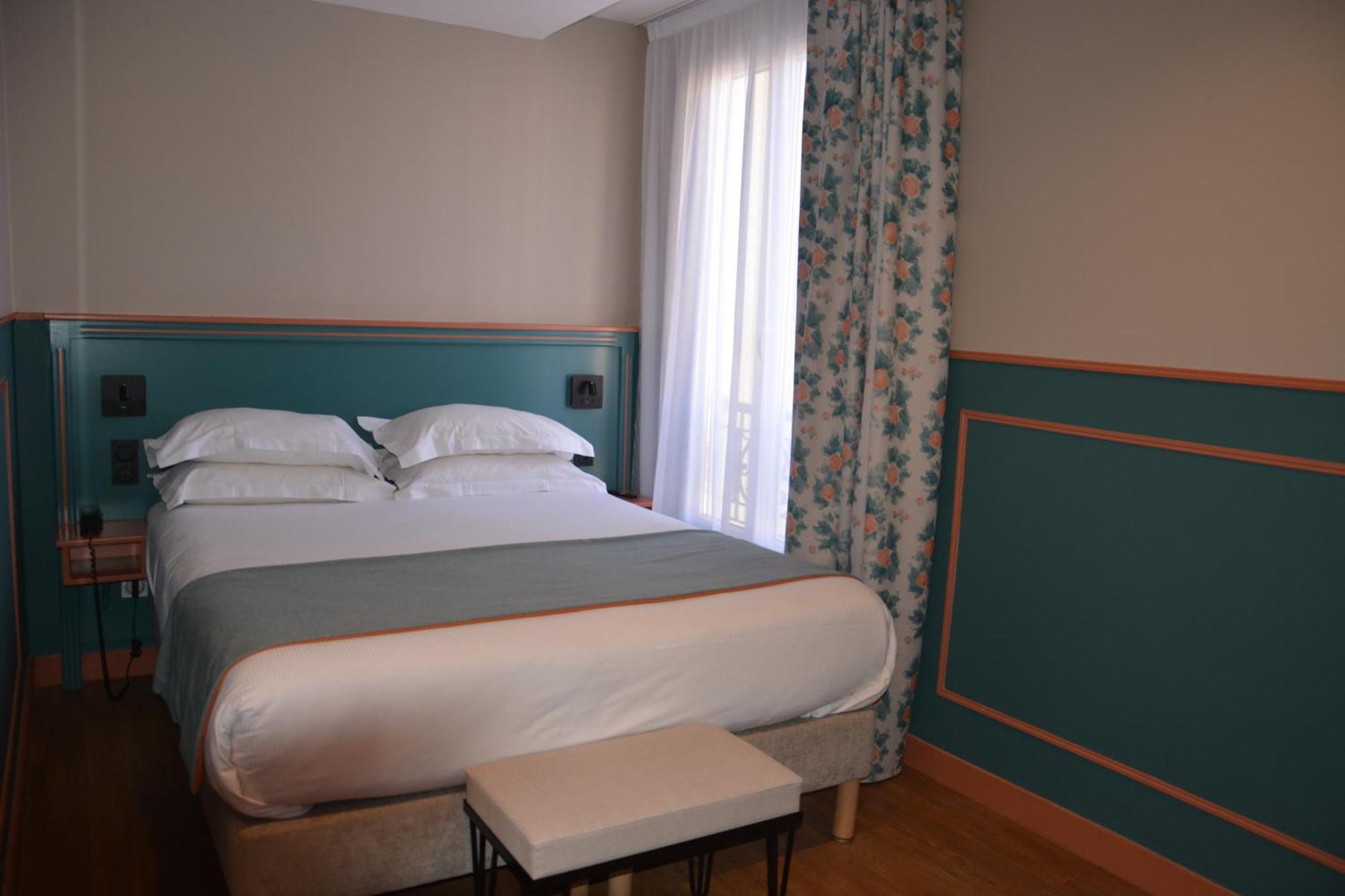 Hotel Montcalm Parigi