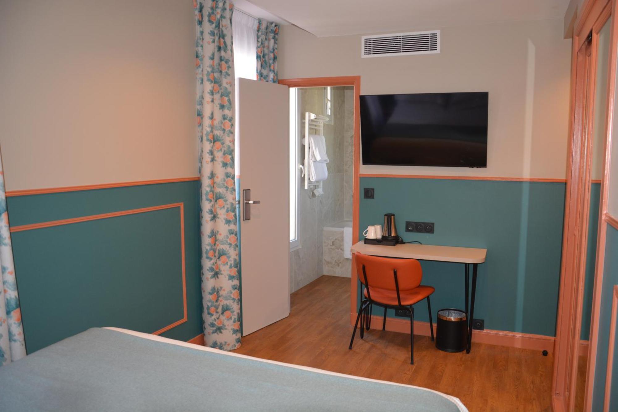 Montcalm 3*