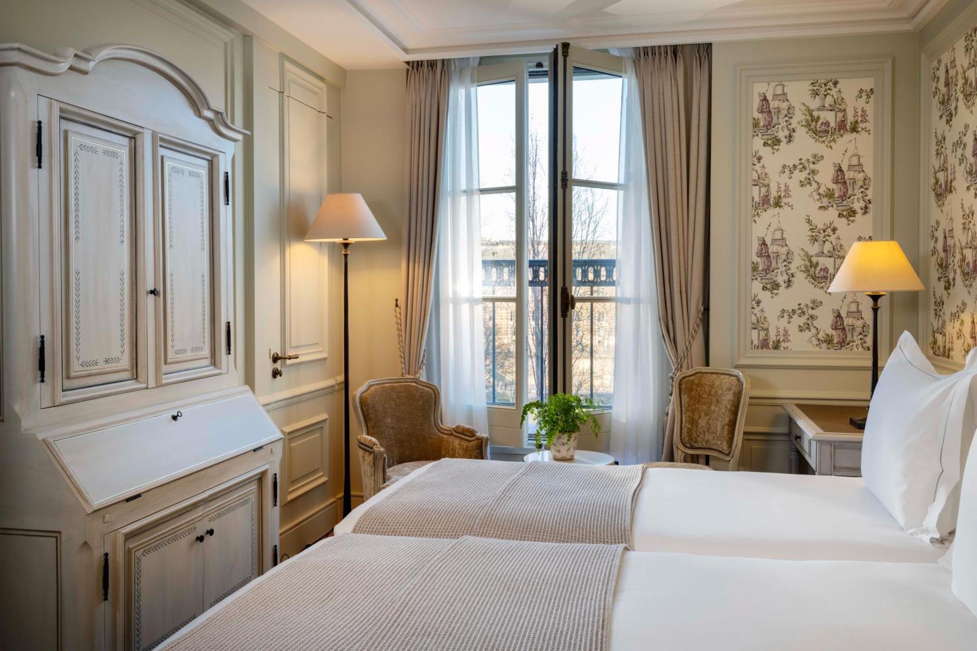 Hotel Du Quai Voltaire Parigi
