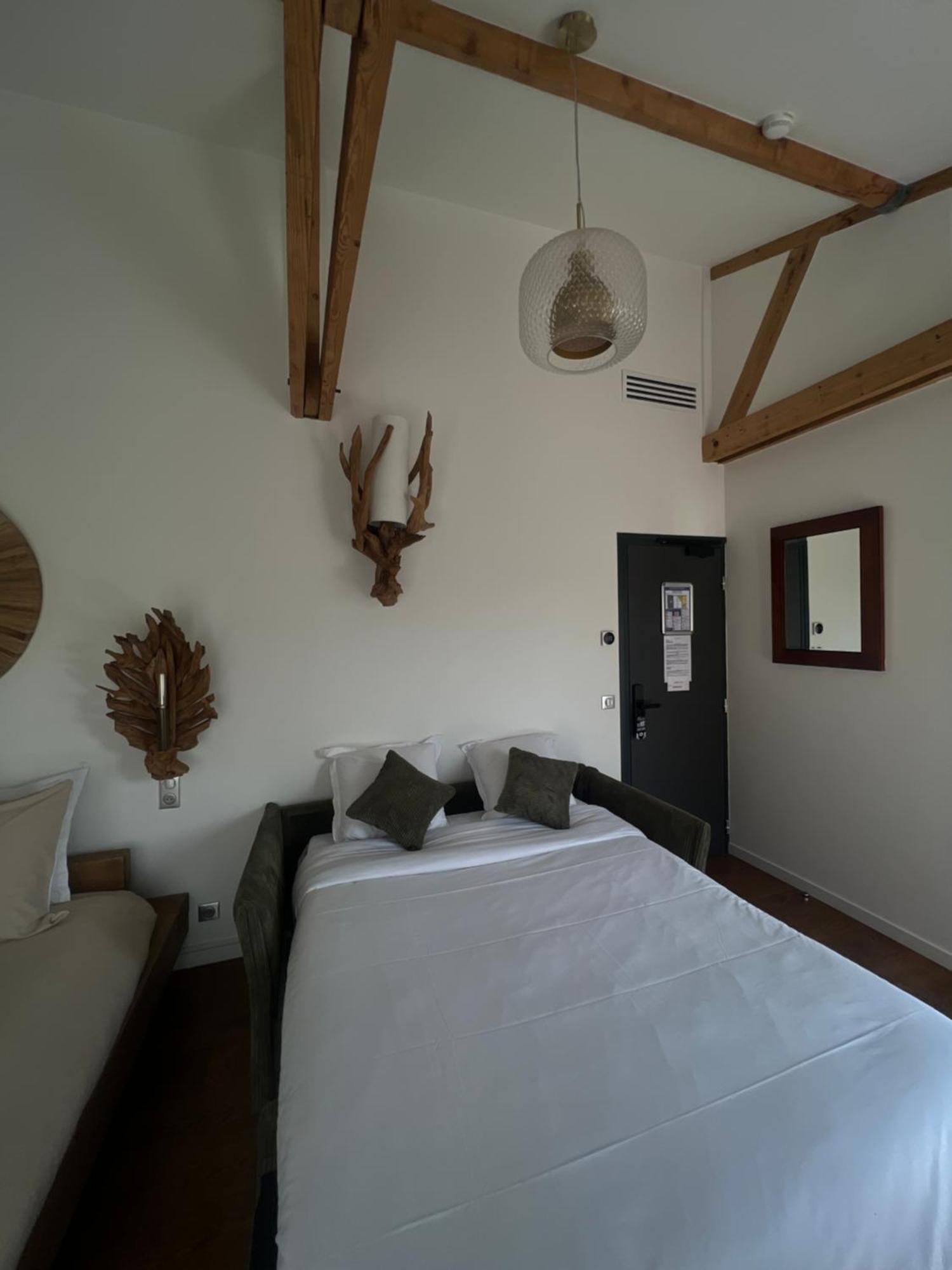 Fraternity-hotel Hostel *