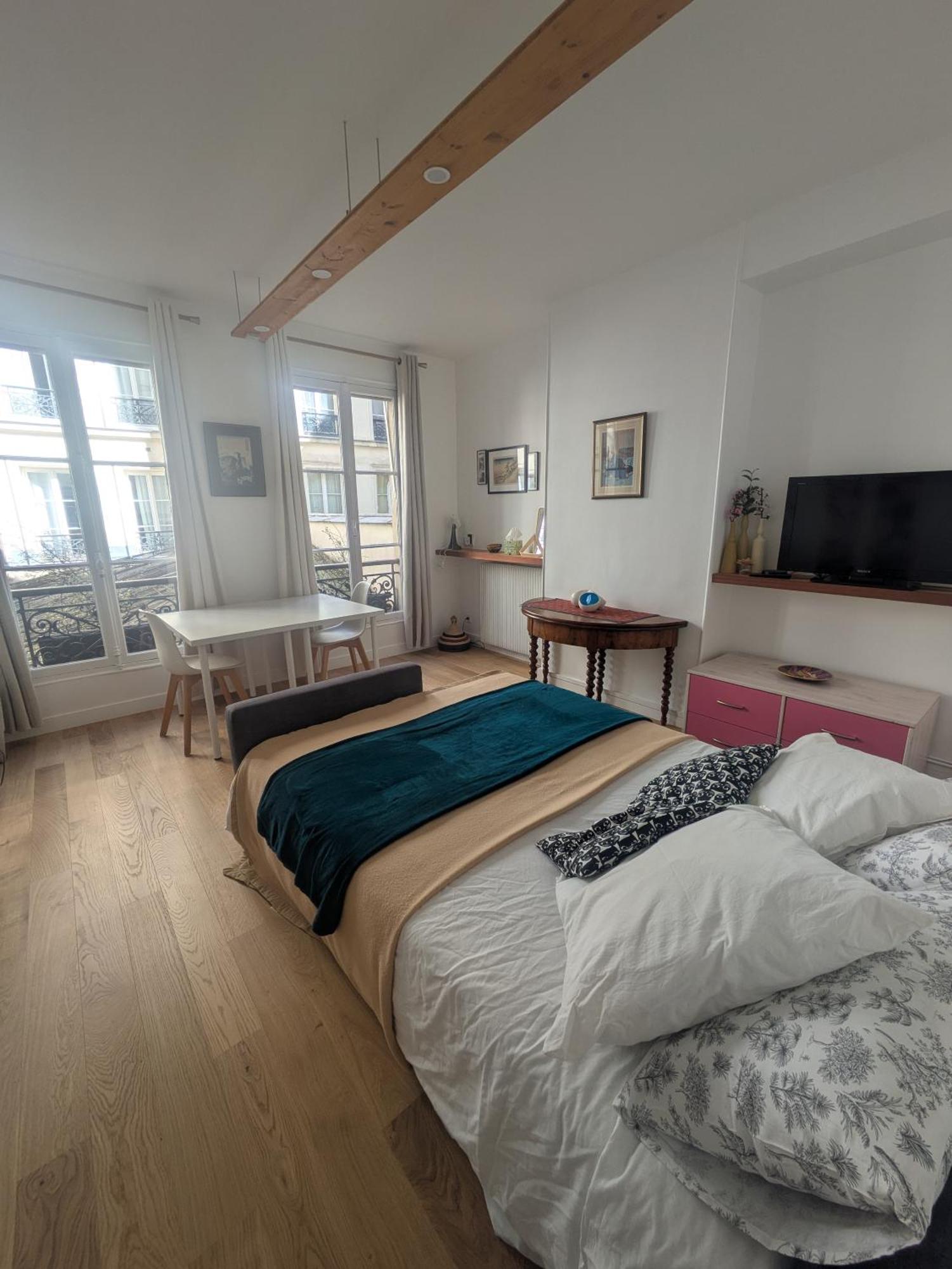 Charming - Famous Marais Neighborhood Appartamento *