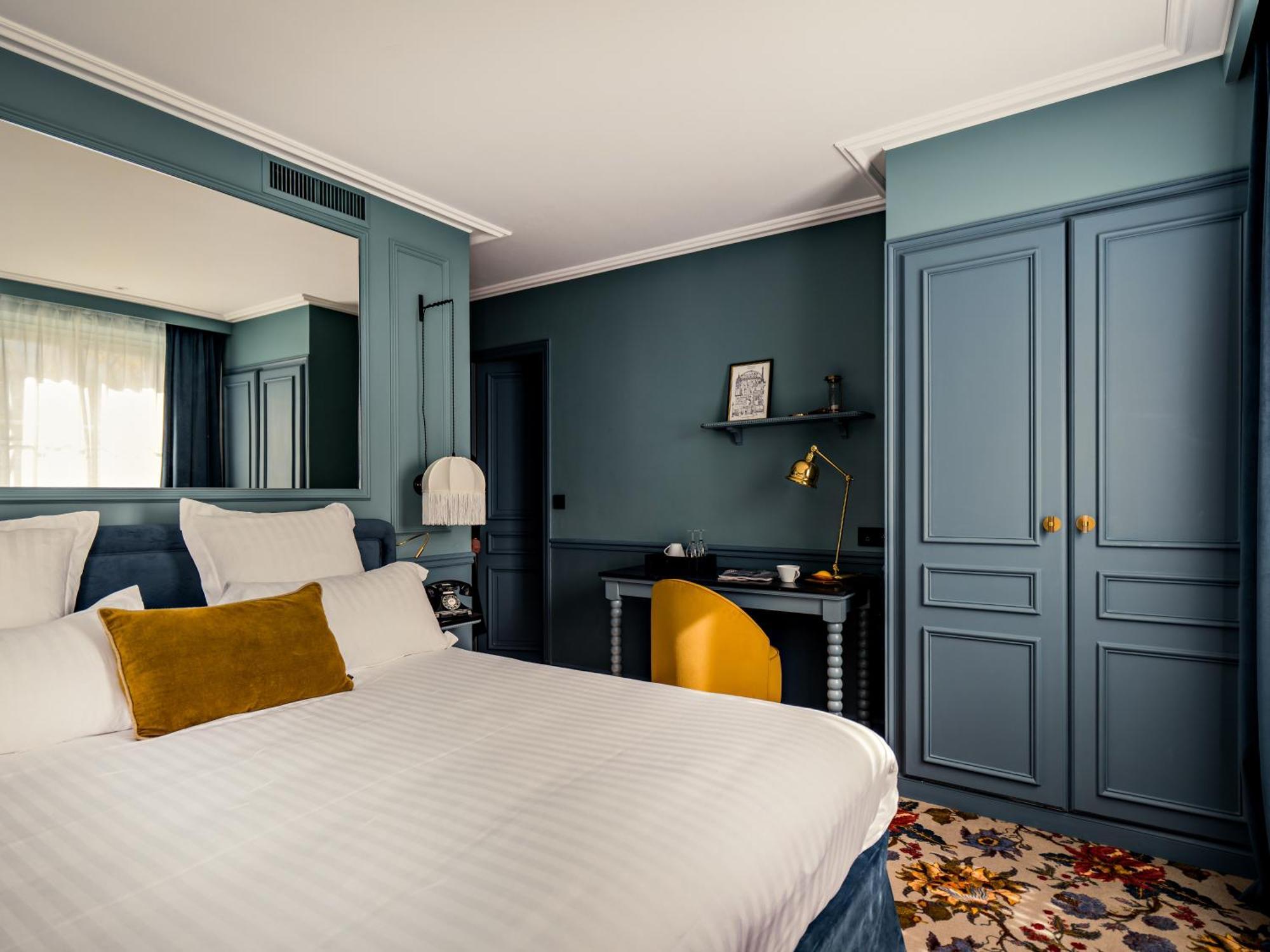 Hotel Duquesne Eiffel Paris
