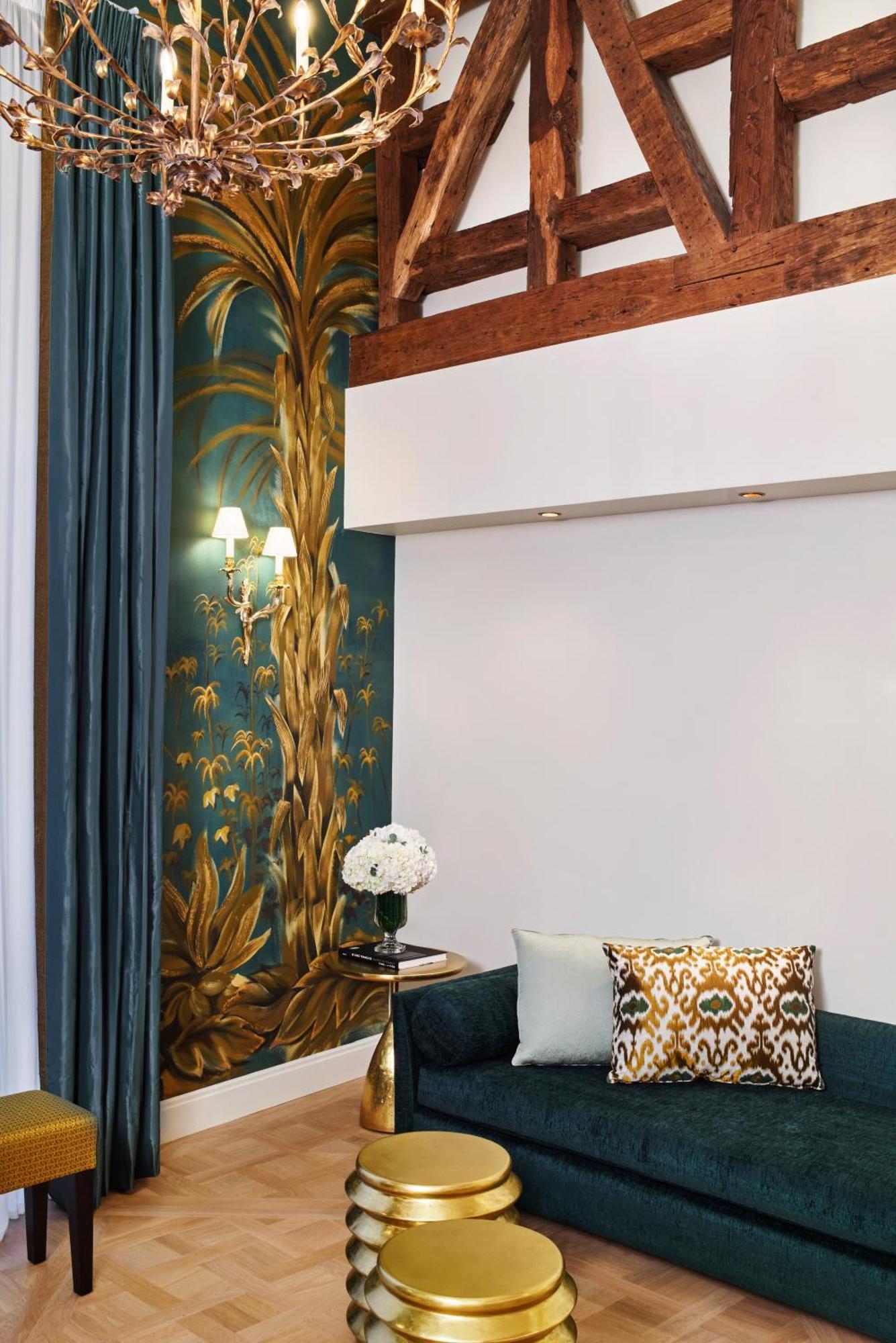 Maison Barriere Vendome 5*