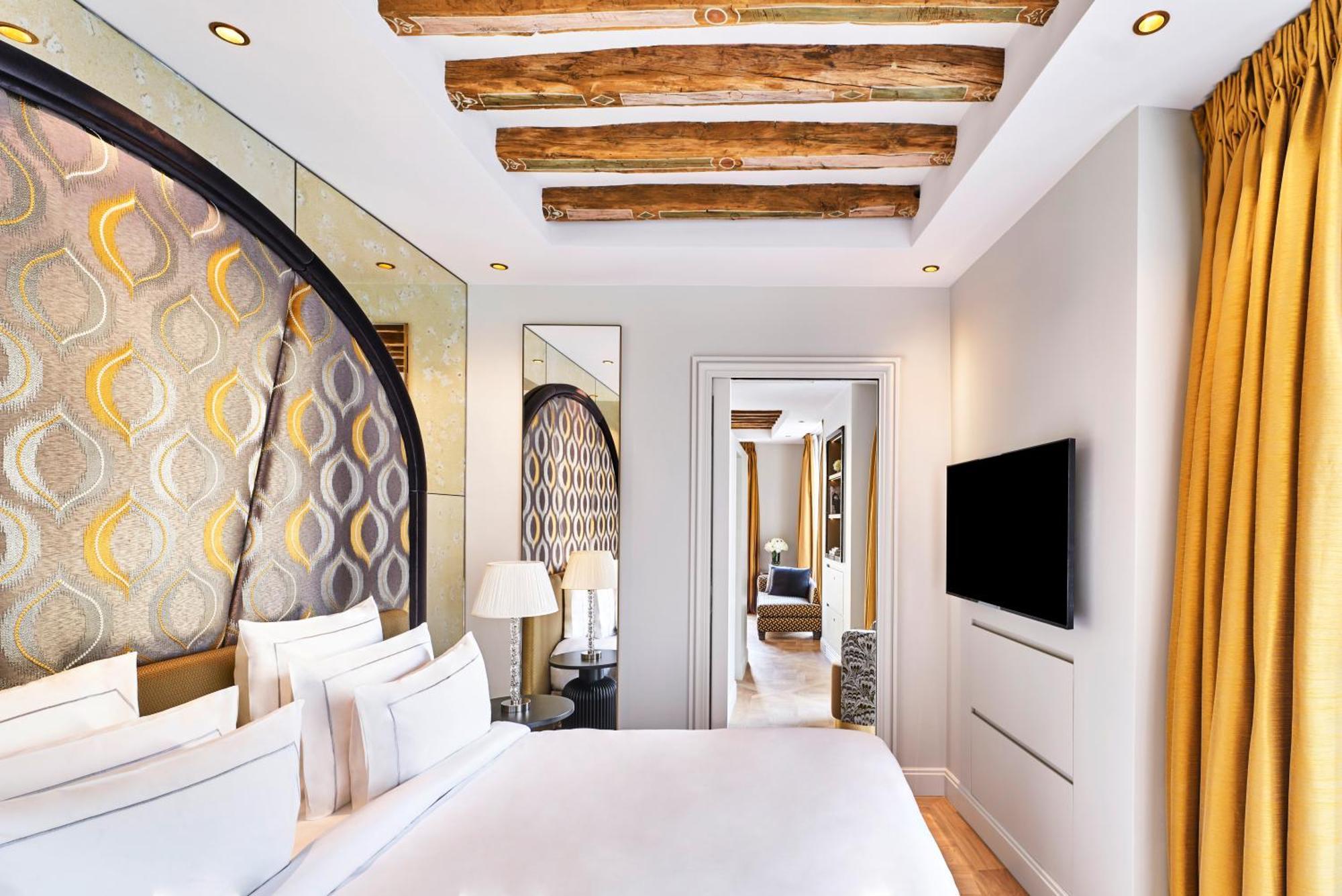 Maison Barriere Vendome 5* Parigi