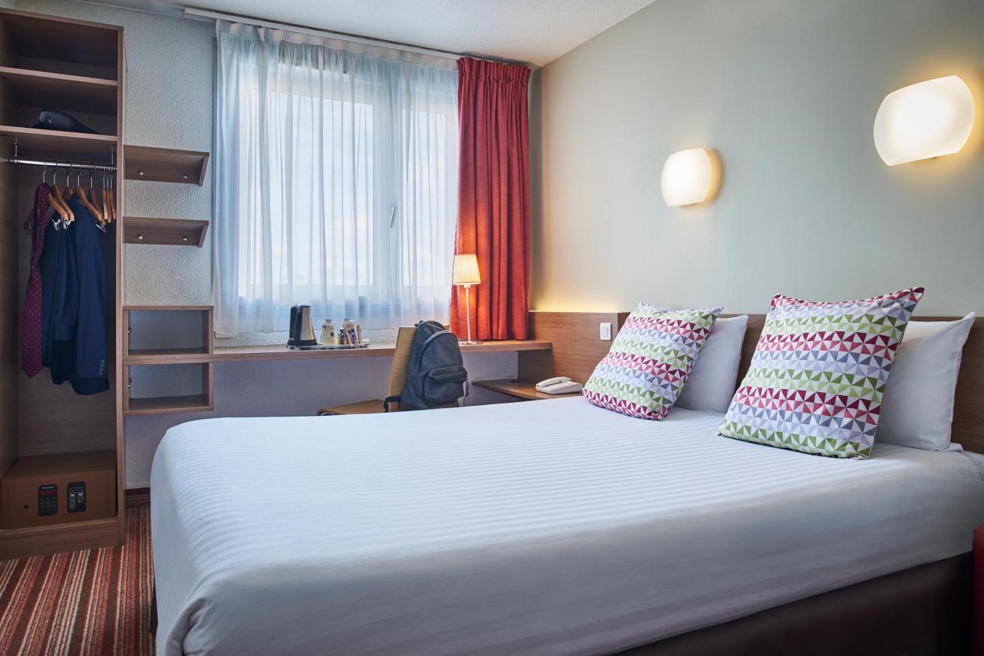 Hotel Campanile 12 - Bercy Village Paris