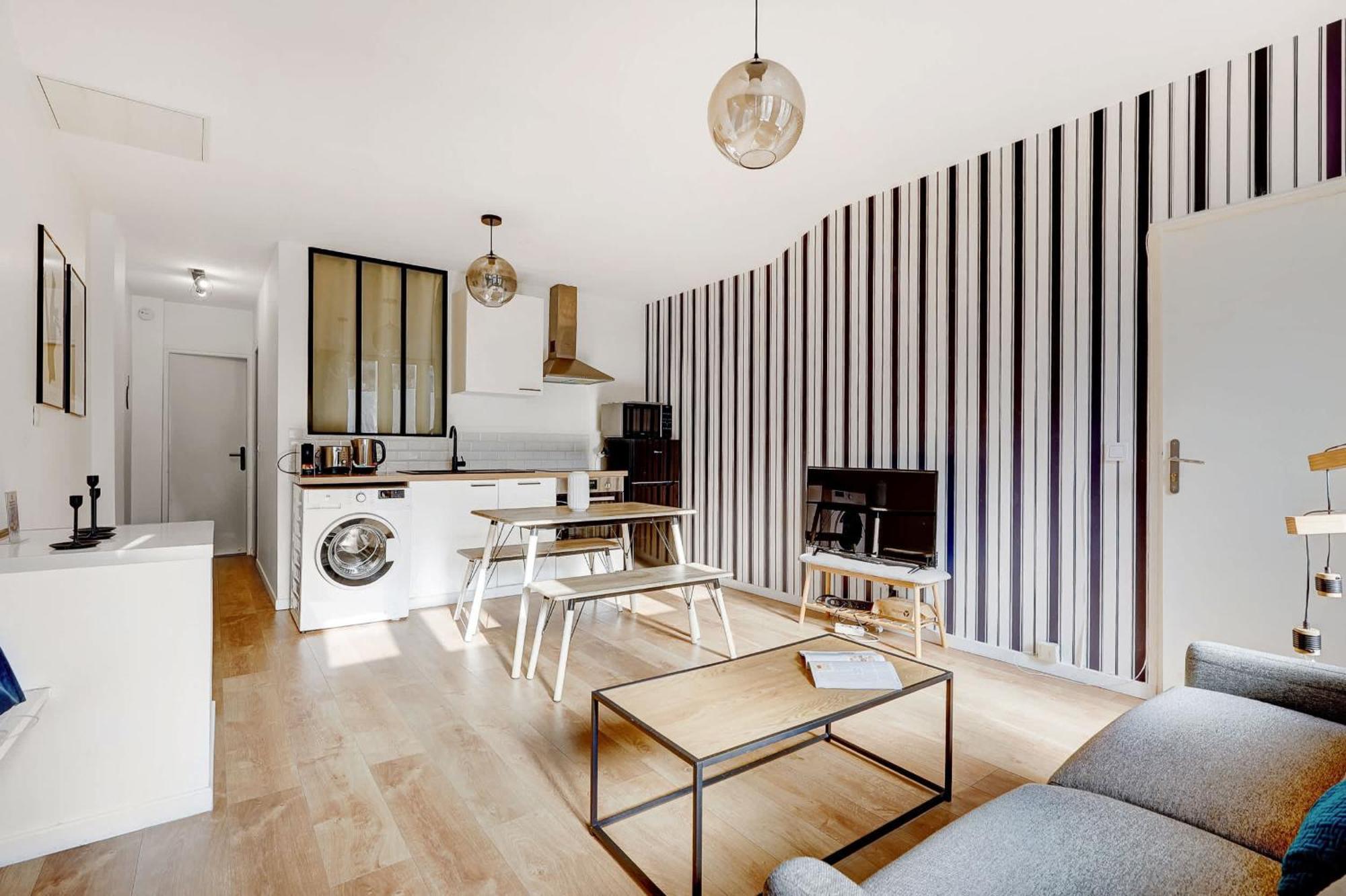 Appartamento Charme Contemporain Pres De La - 4p Parigi