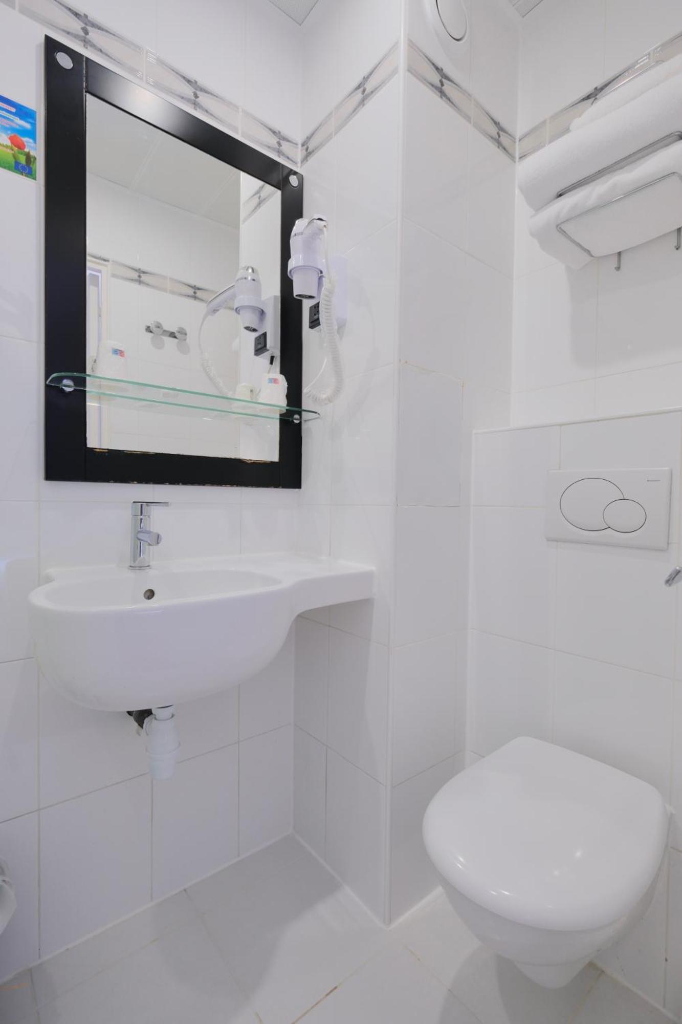 Hotel Hipotel Lilas Gambetta