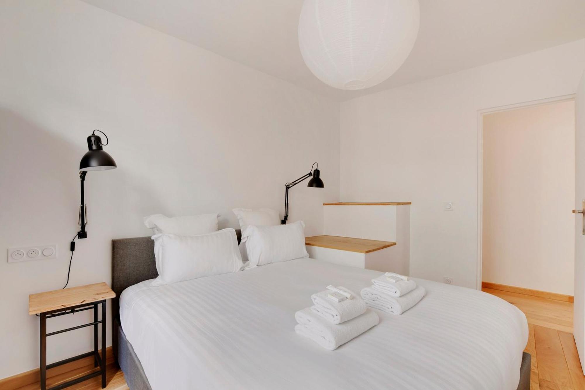 Pick A Flat's In Montmartre - Rue Des * Paris