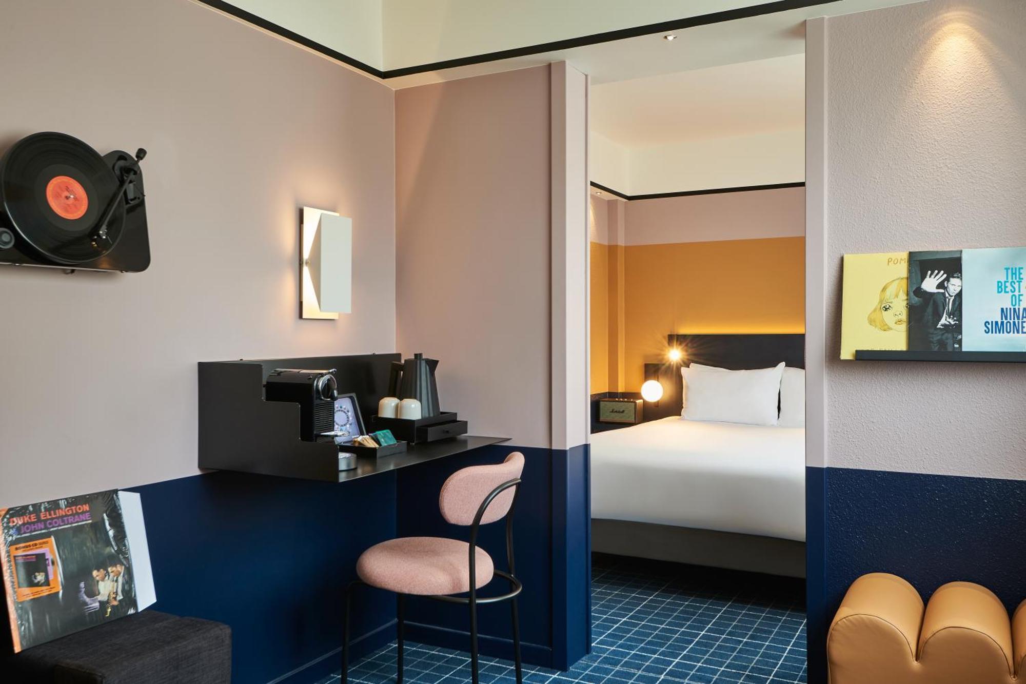 Mercure 15 Porte De Versailles Hotel