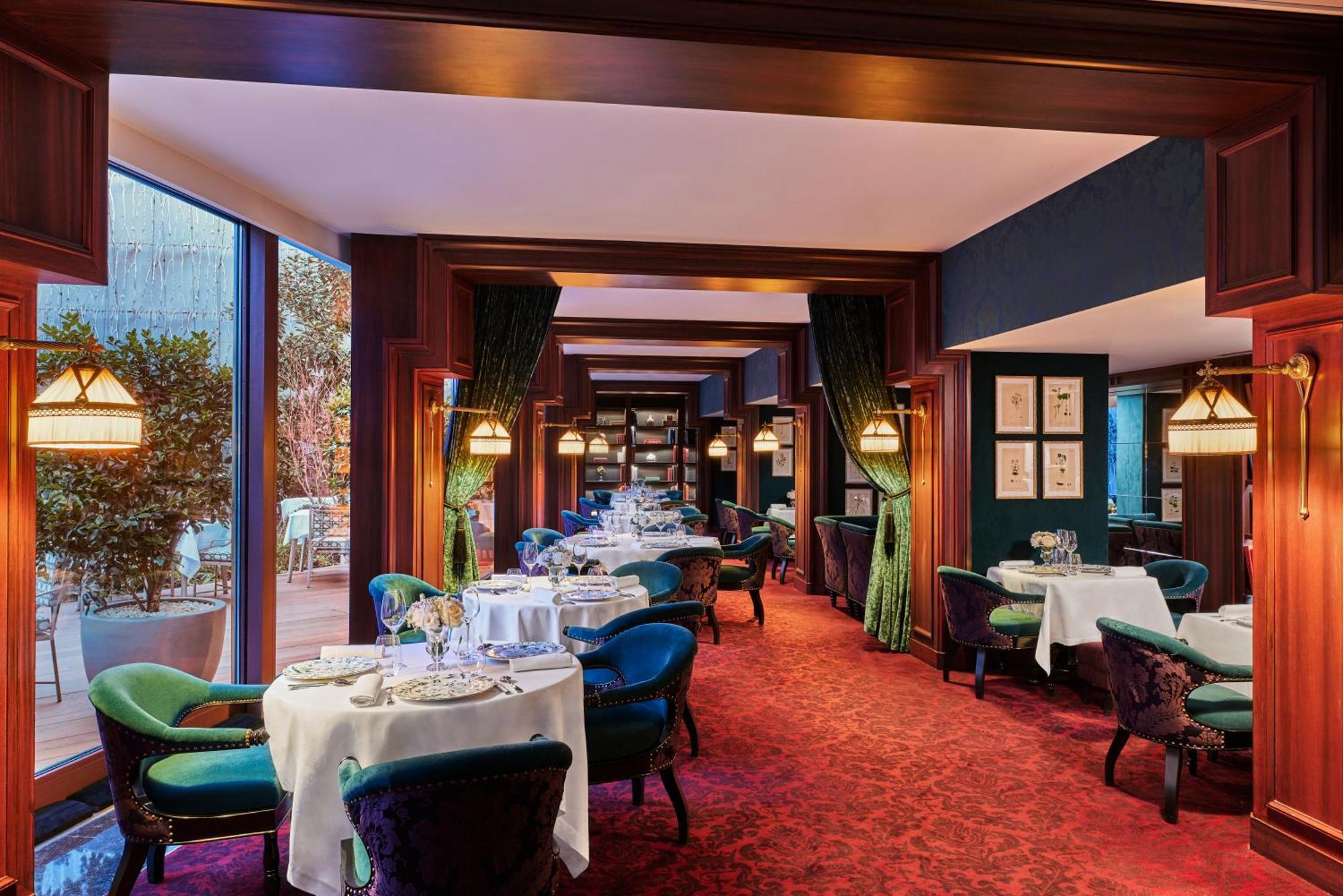 Barrière Fouquet's Hotel 5*