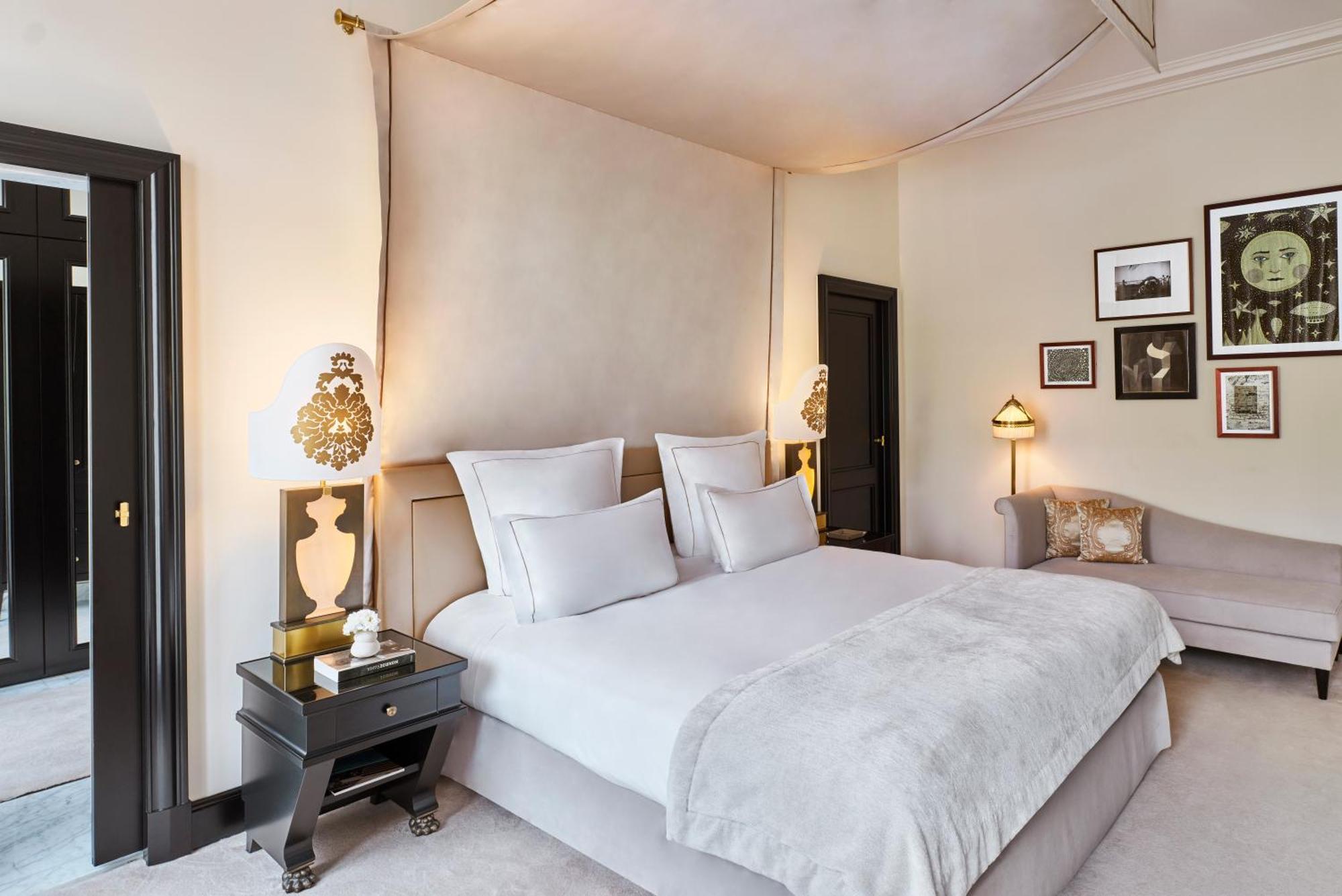 Barrière Fouquet's Hotel 5*