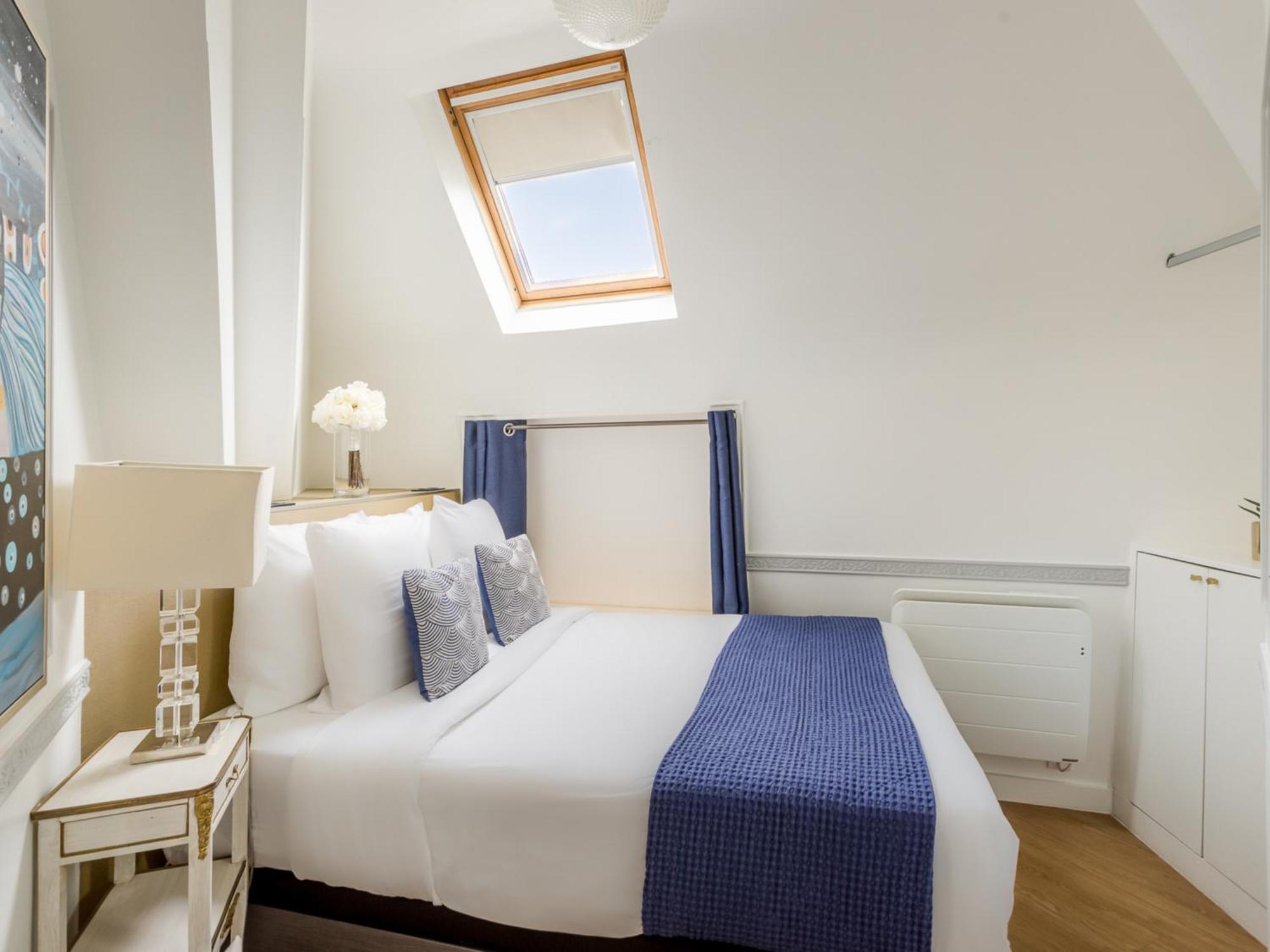 Merveil - Luxury Serviced - Royale Ii Apartment *