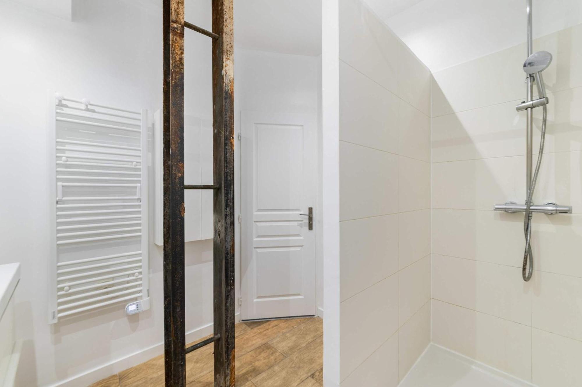 Familial Proche Des Commerces - 8p - Flat-guest Apartment Paris