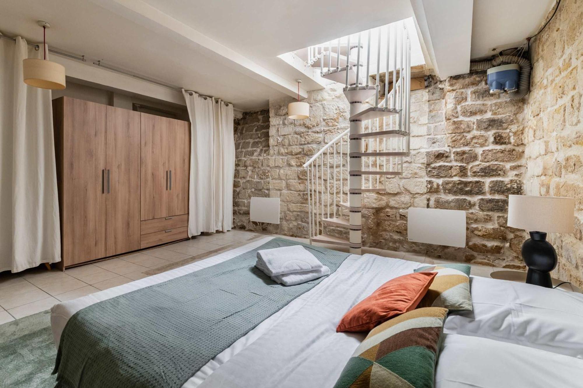 Familial Proche Des Commerces - 8p - Flat-guest Paris