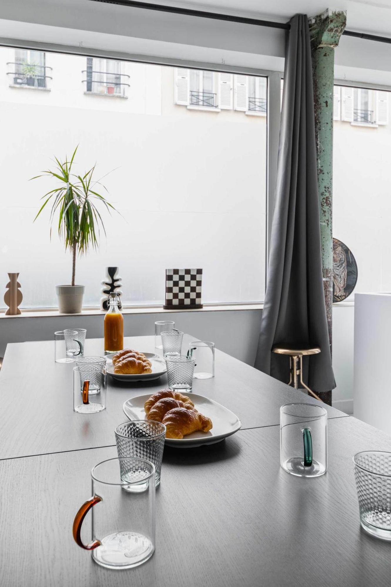 Familial Proche Des Commerces - 8p - Flat-guest Apartment