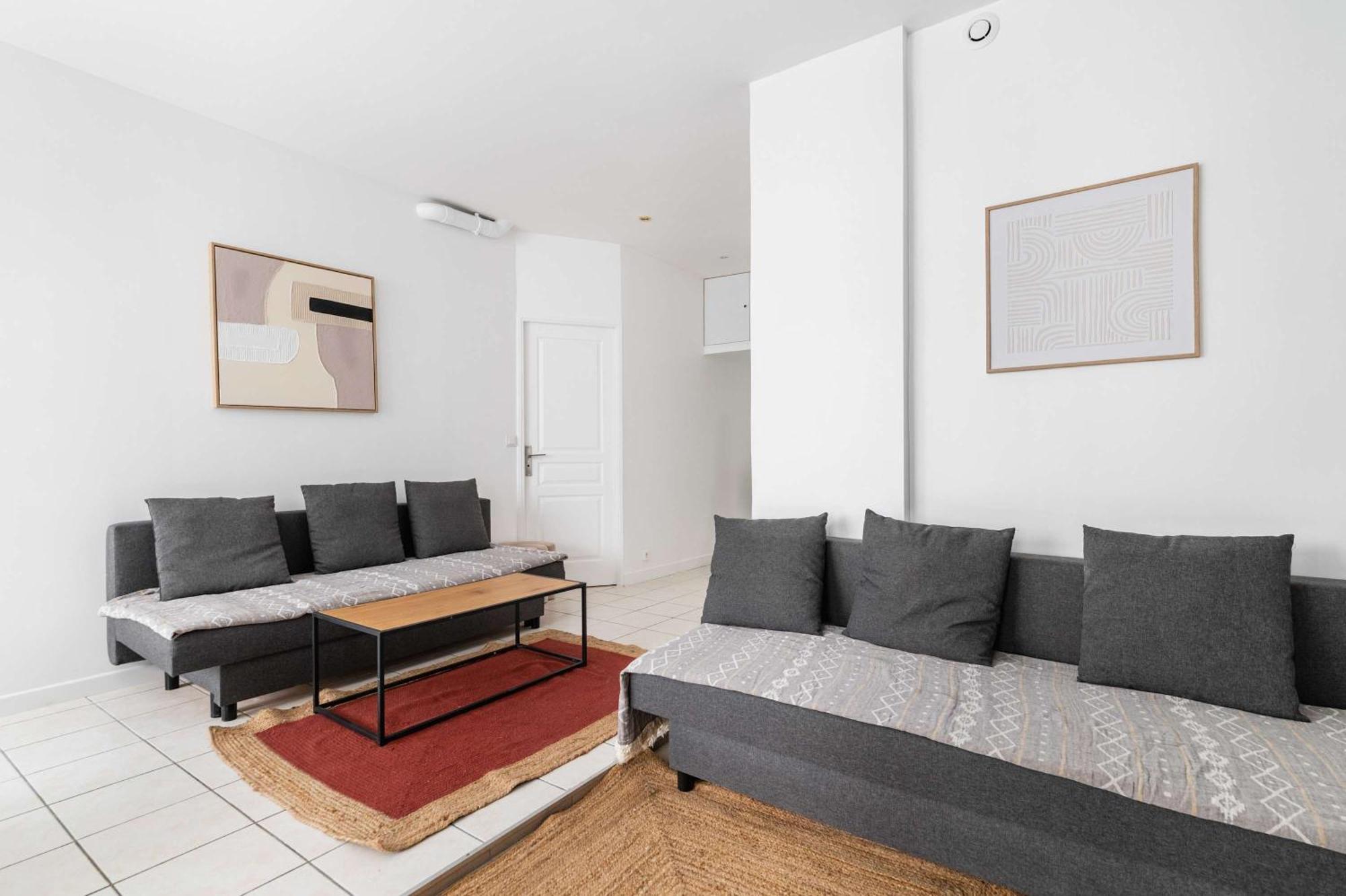 Familial Proche Des Commerces - 8p - Flat-guest Apartment *