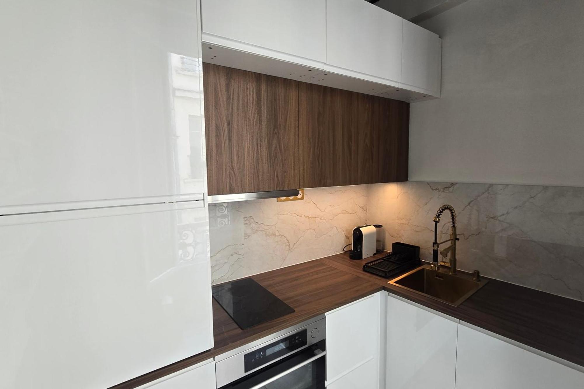 Montare - Welkeys Apartment Paris