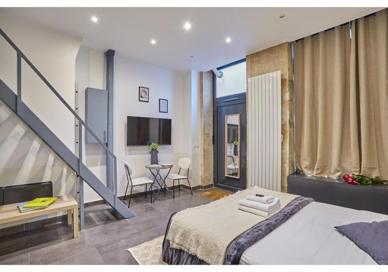 Appartamento Center Of Montmartre By Prestige Parigi