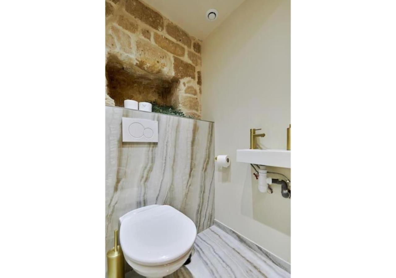 Appartamento Le Marais Place Des Vosges By Prestige Parigi