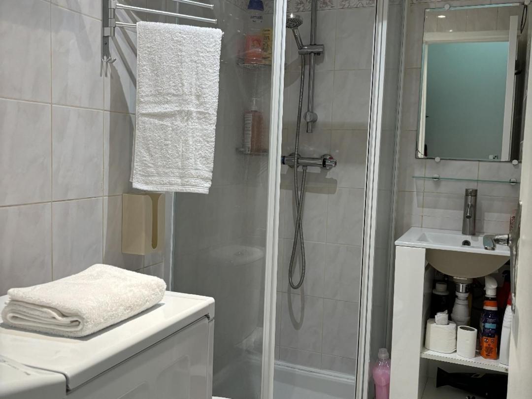 Centre Villeopera, Gare St Lazare , Cozy Appartamento