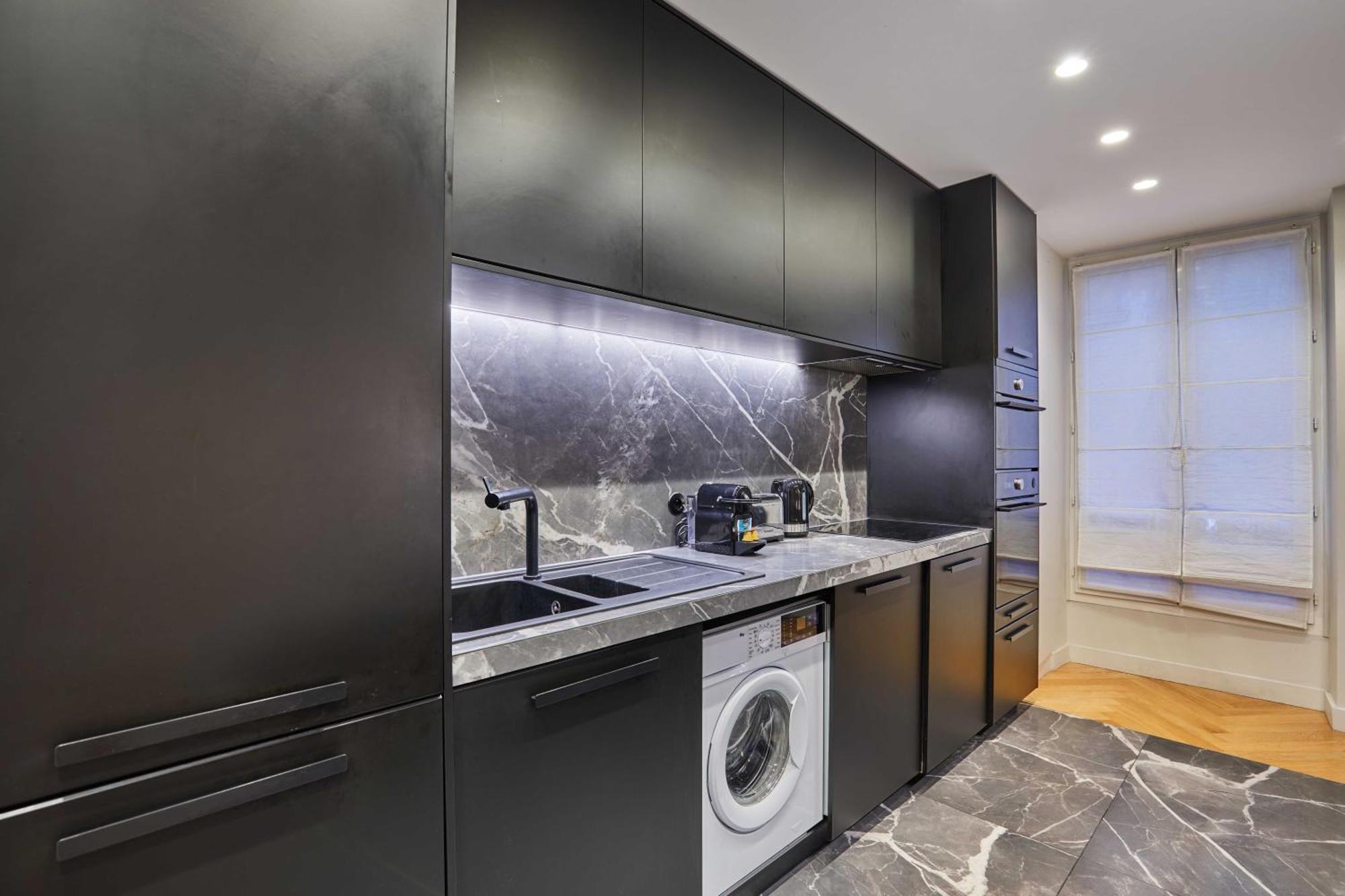 Apartment Magnificent - 3br- 8p - Batignolles *