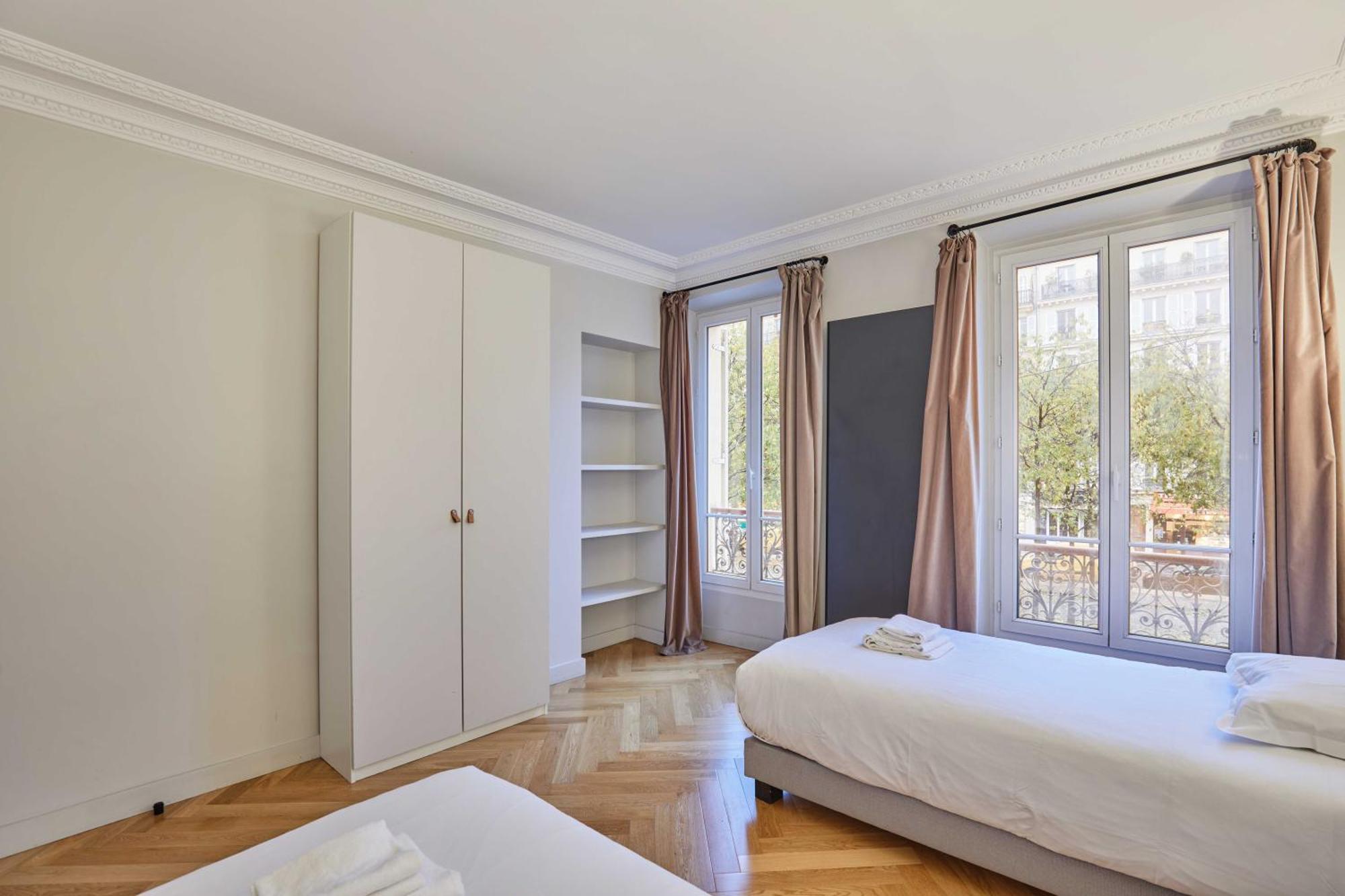Magnificent - 3br- 8p - Batignolles Apartment